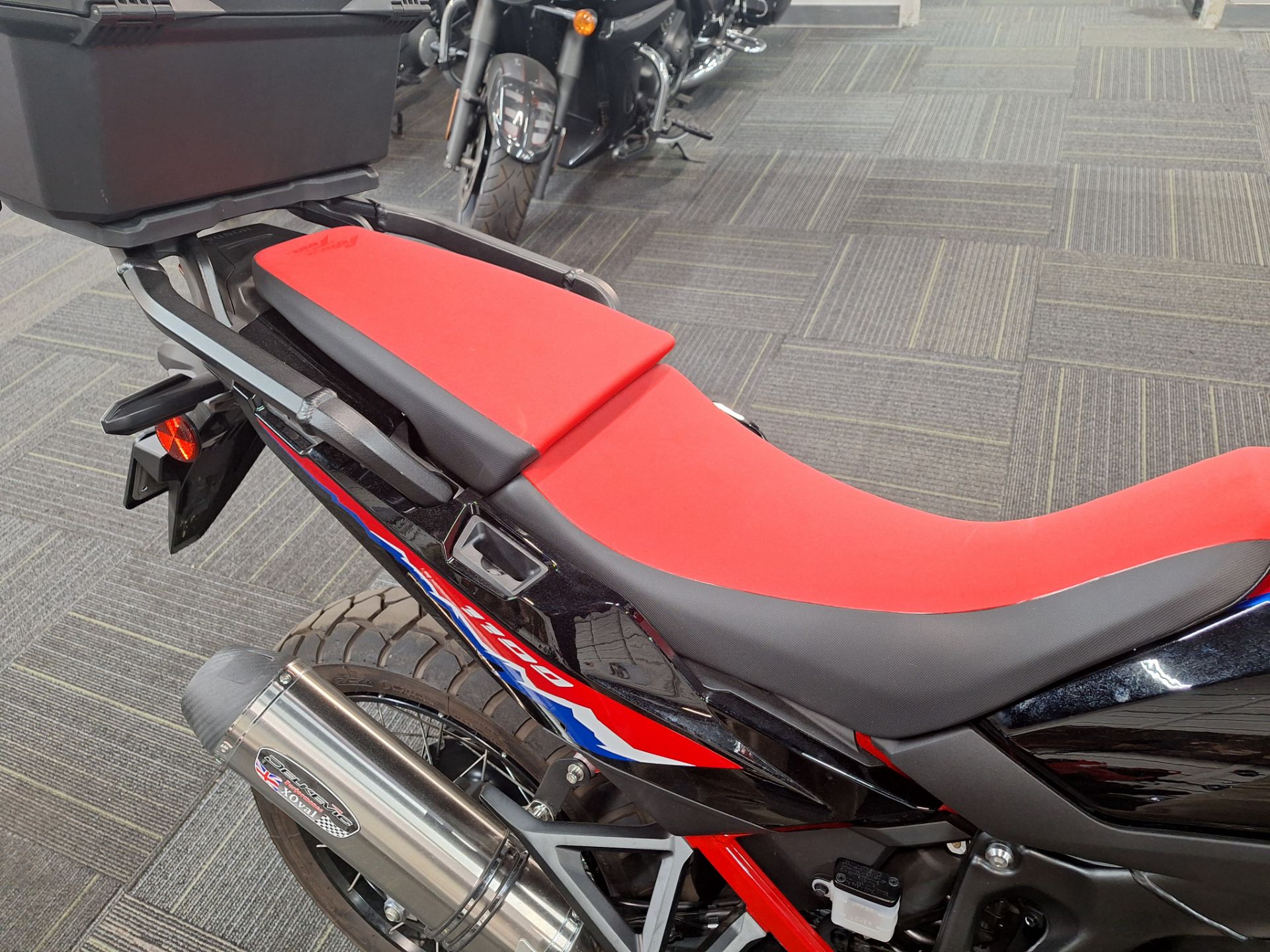 2024 Honda Africa Twin DCT 11