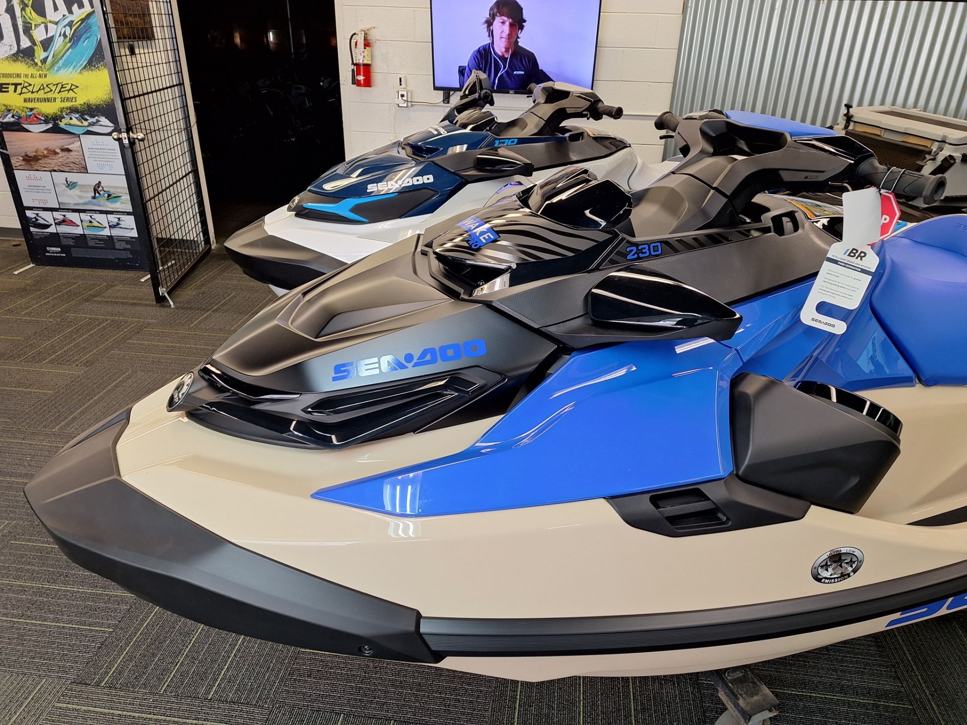 2025 Sea-Doo Wake Pro 230 11