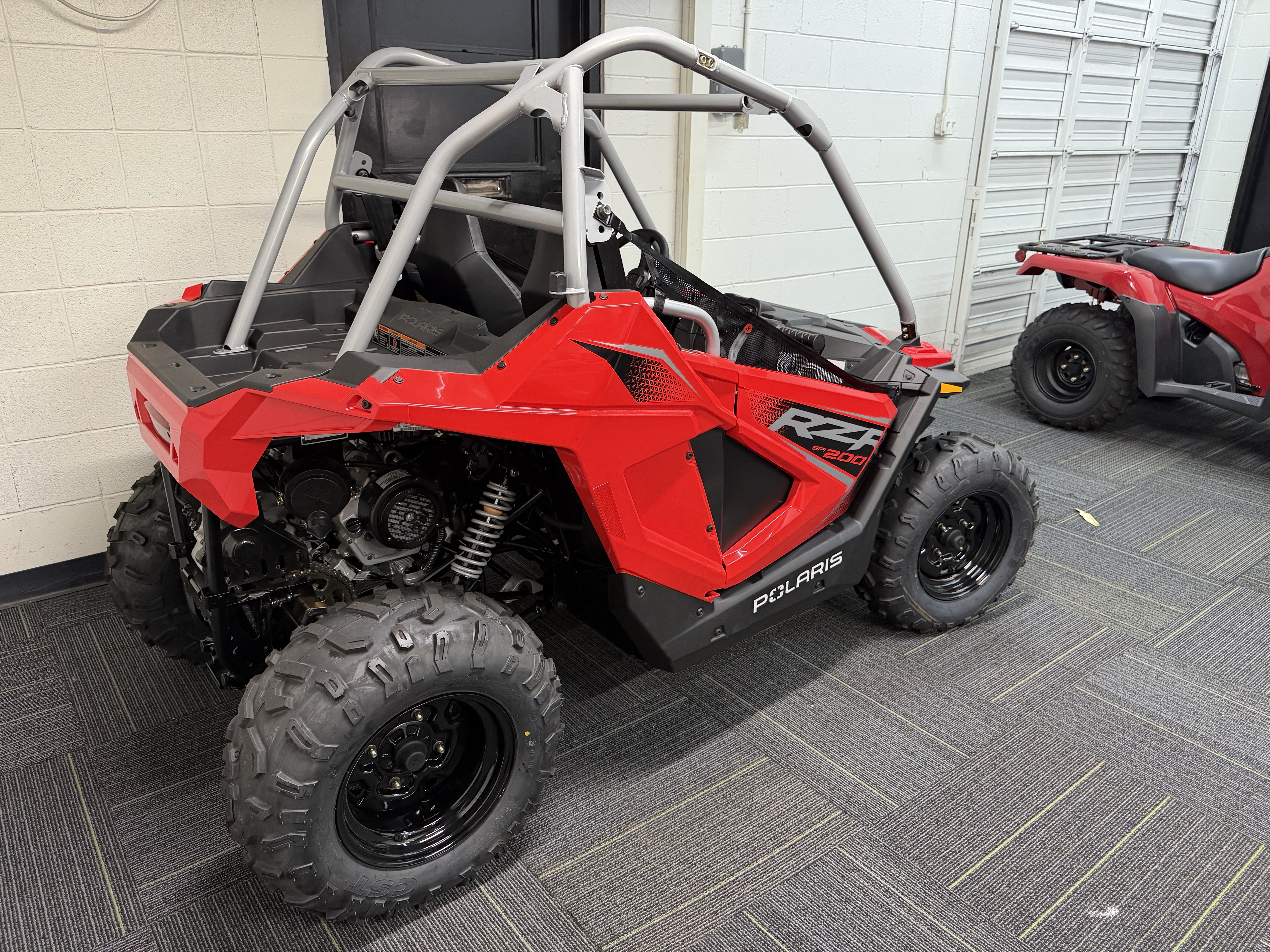 2026 Polaris RZR 200 EFI 5