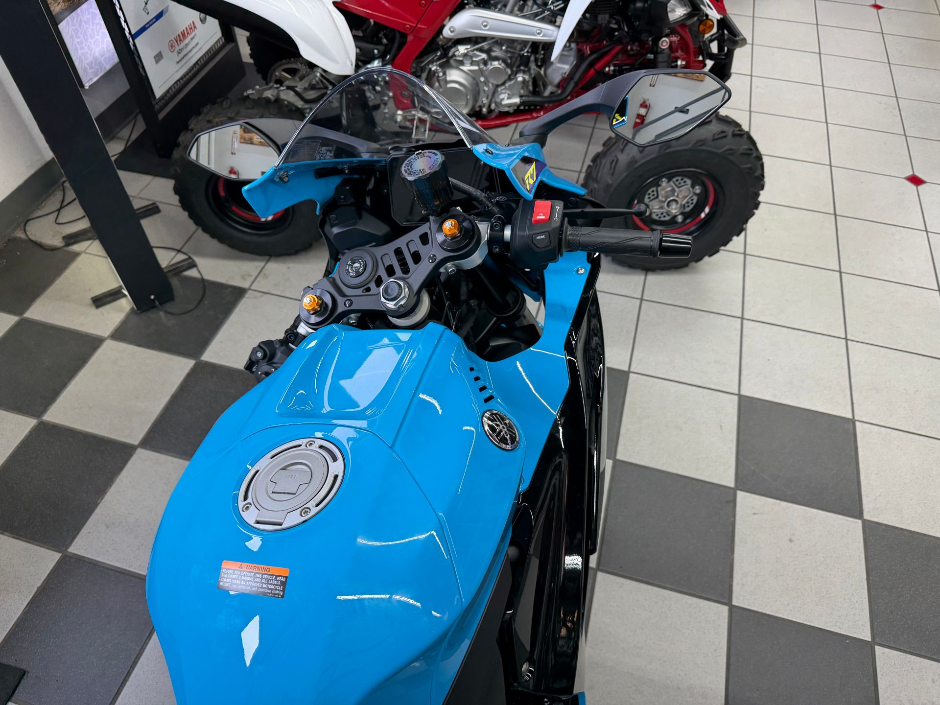 2026 Yamaha YZF-R7 9