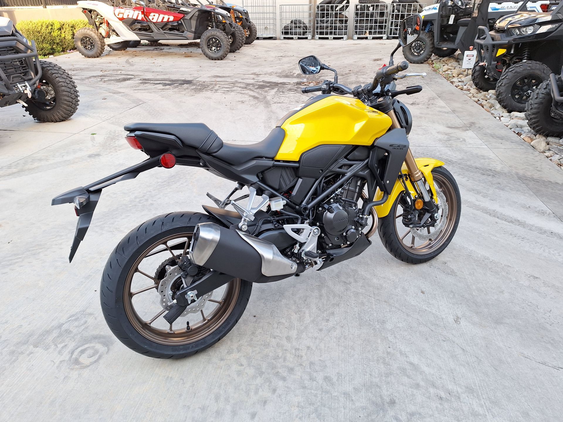2025 Honda CB300R ABS 8