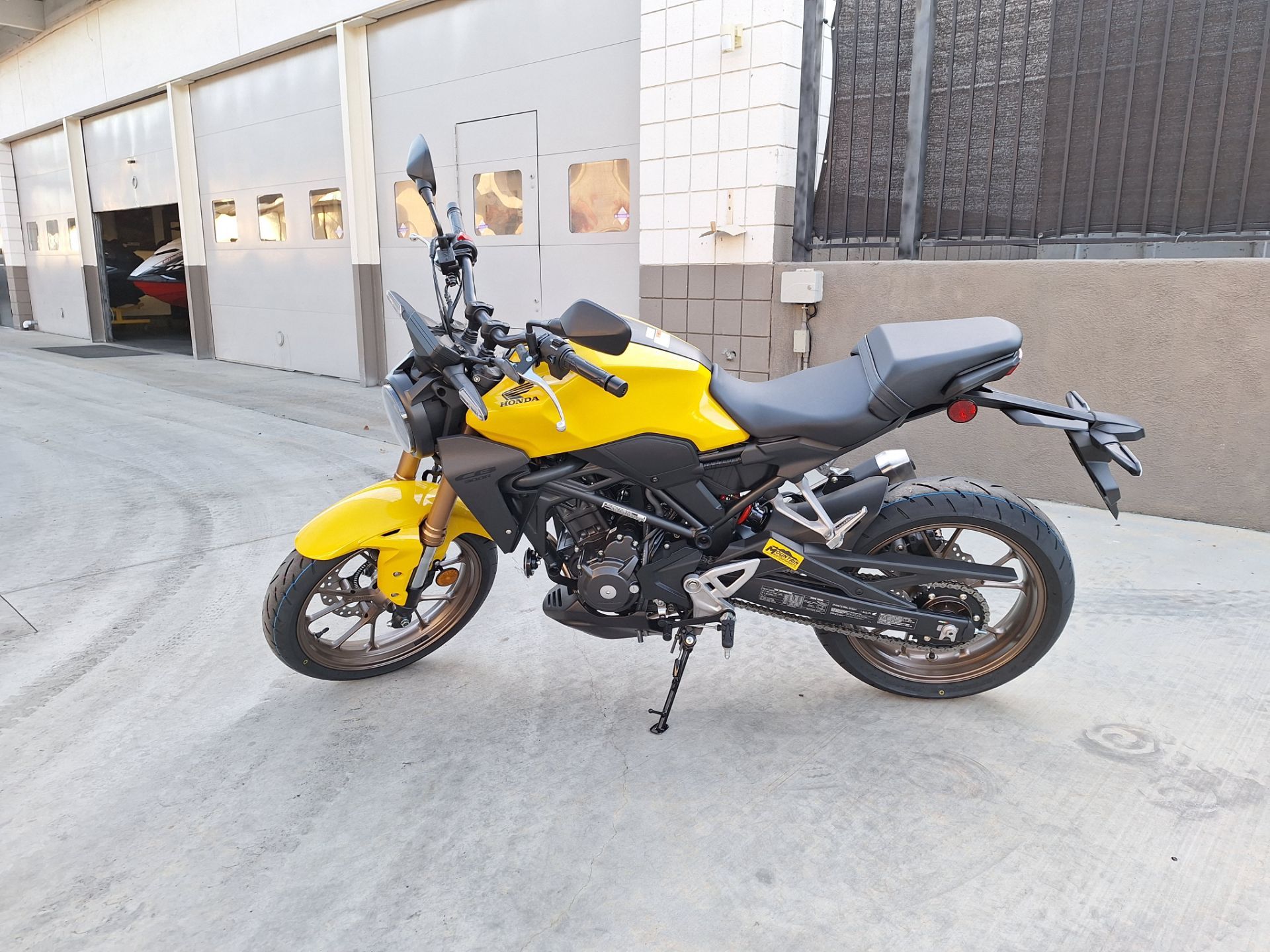 2025 Honda CB300R ABS 12