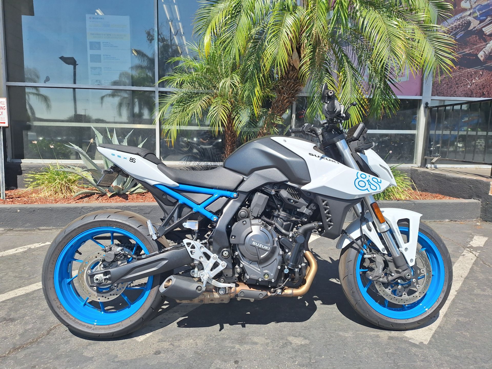 2023 Suzuki GSX-8S 2