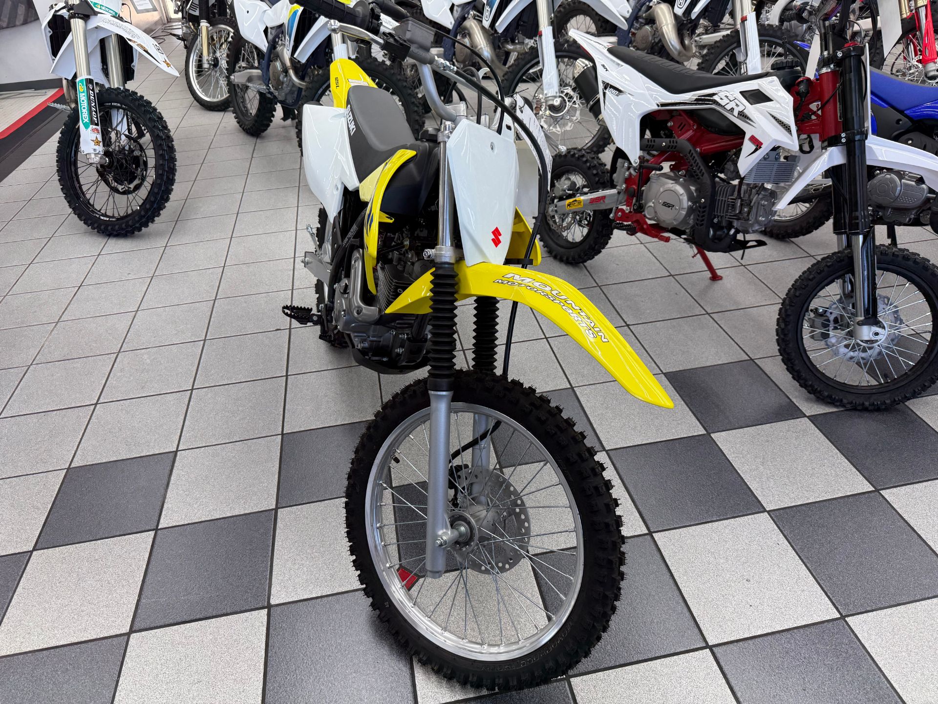 2026 Suzuki DR-Z125L 4