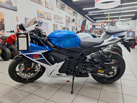 2025 Suzuki GSX-R600Z in Ontario, California - Photo 2