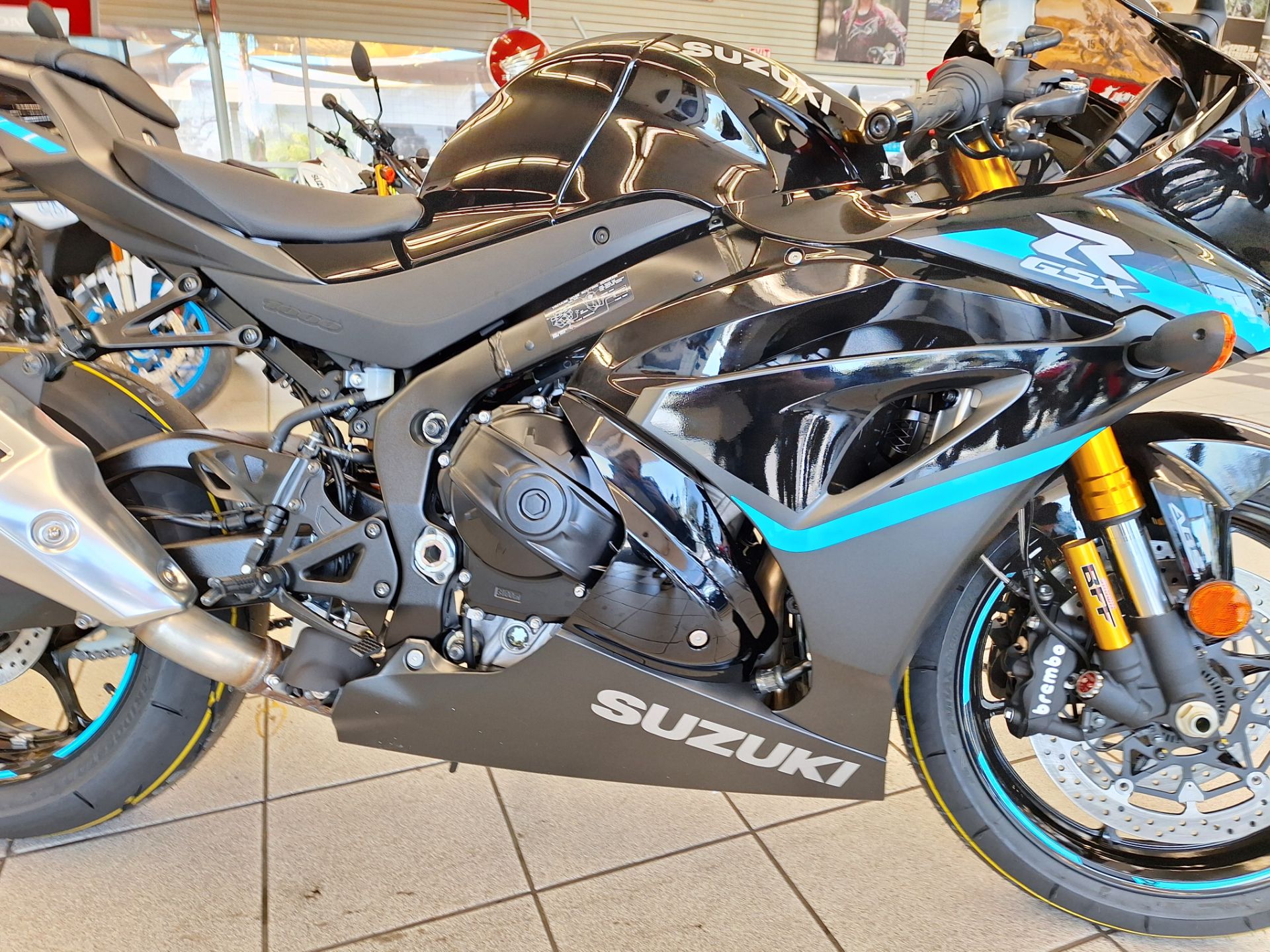 2024 Suzuki GSX-R1000R in Ontario, California - Photo 9