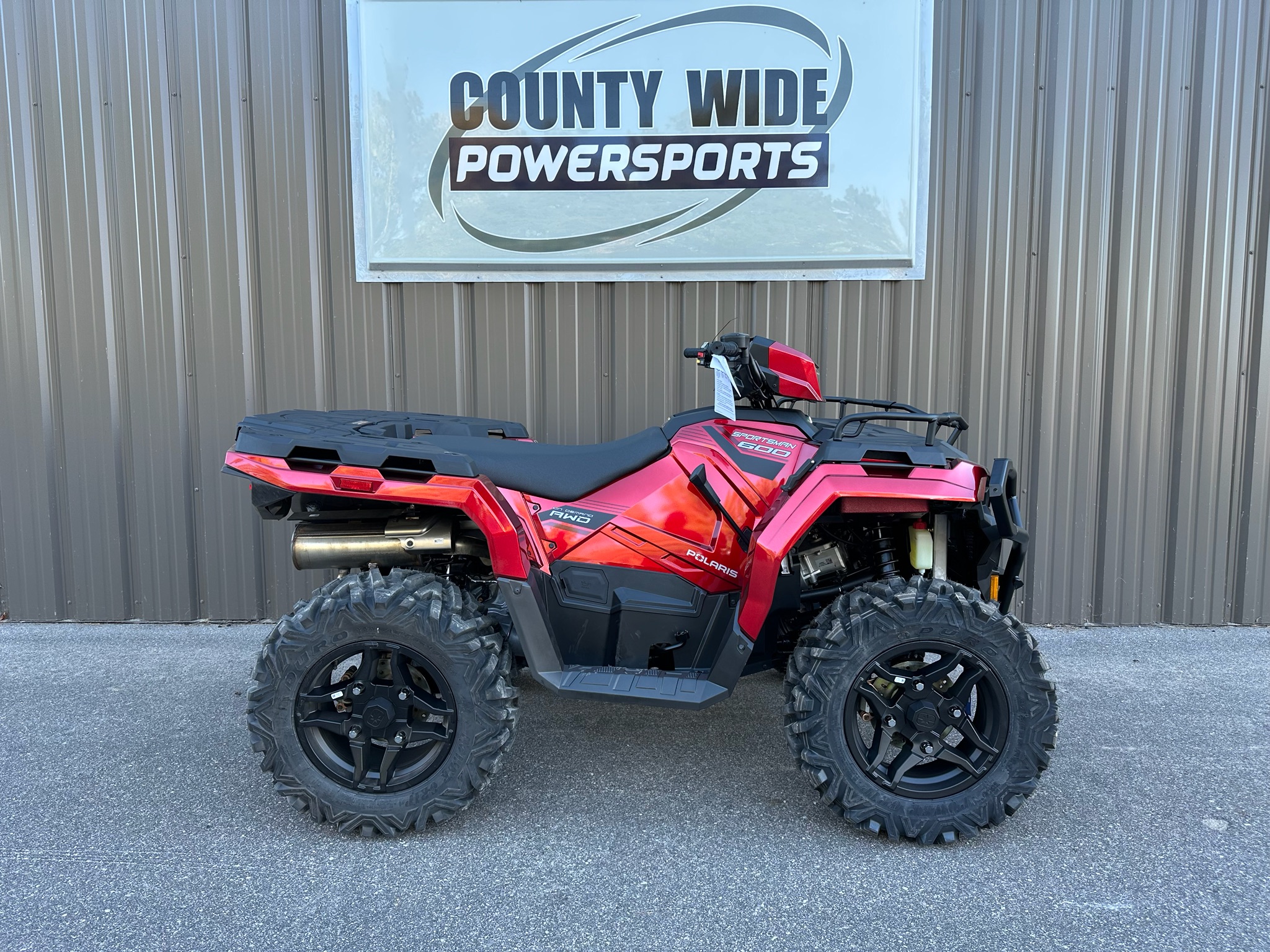 2027 Polaris Sportsman 600 Trail 1