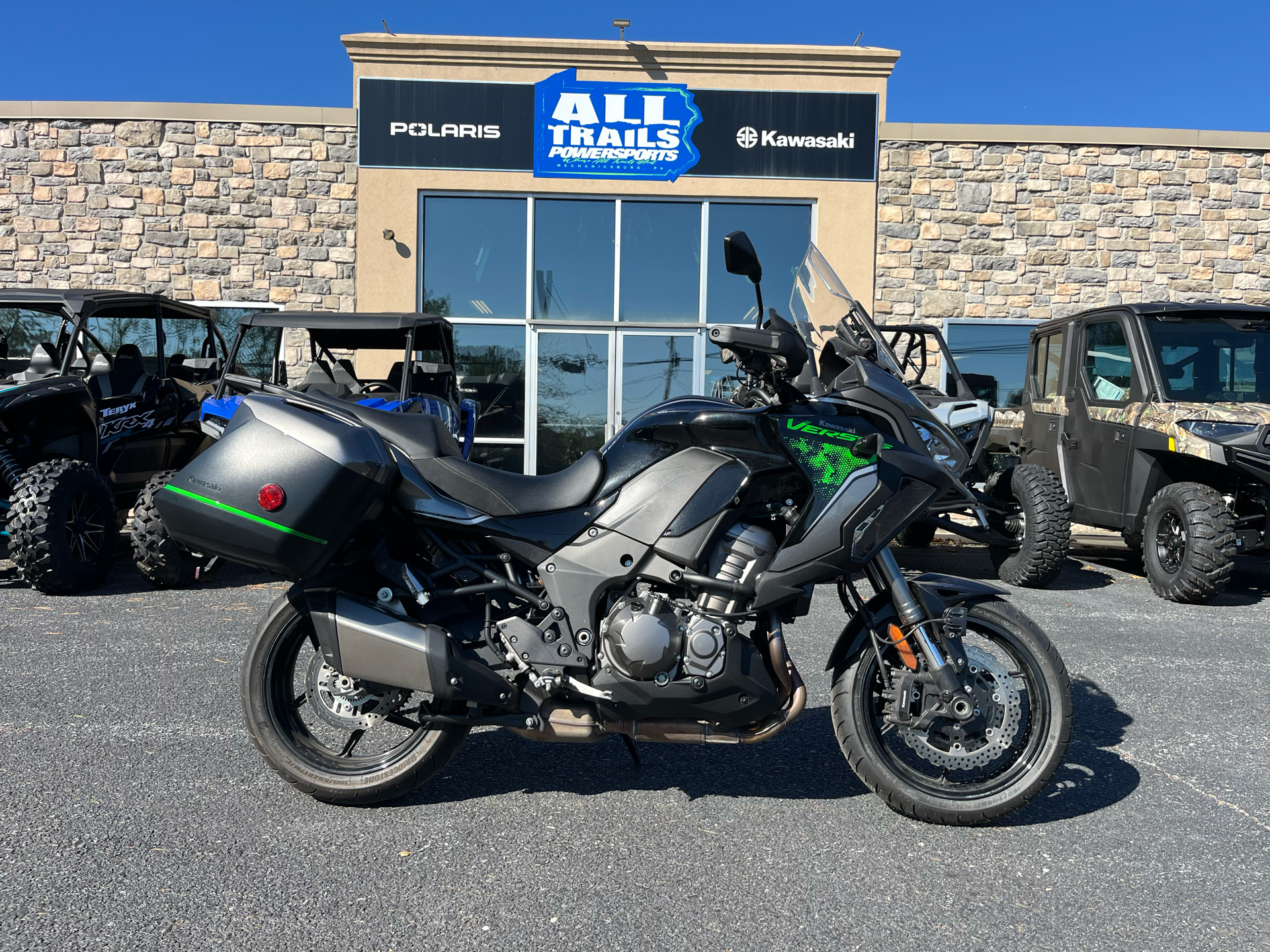 Used 2022 Kawasaki Versys 1000 SE LT+, Mechanicsburg PA Specs
