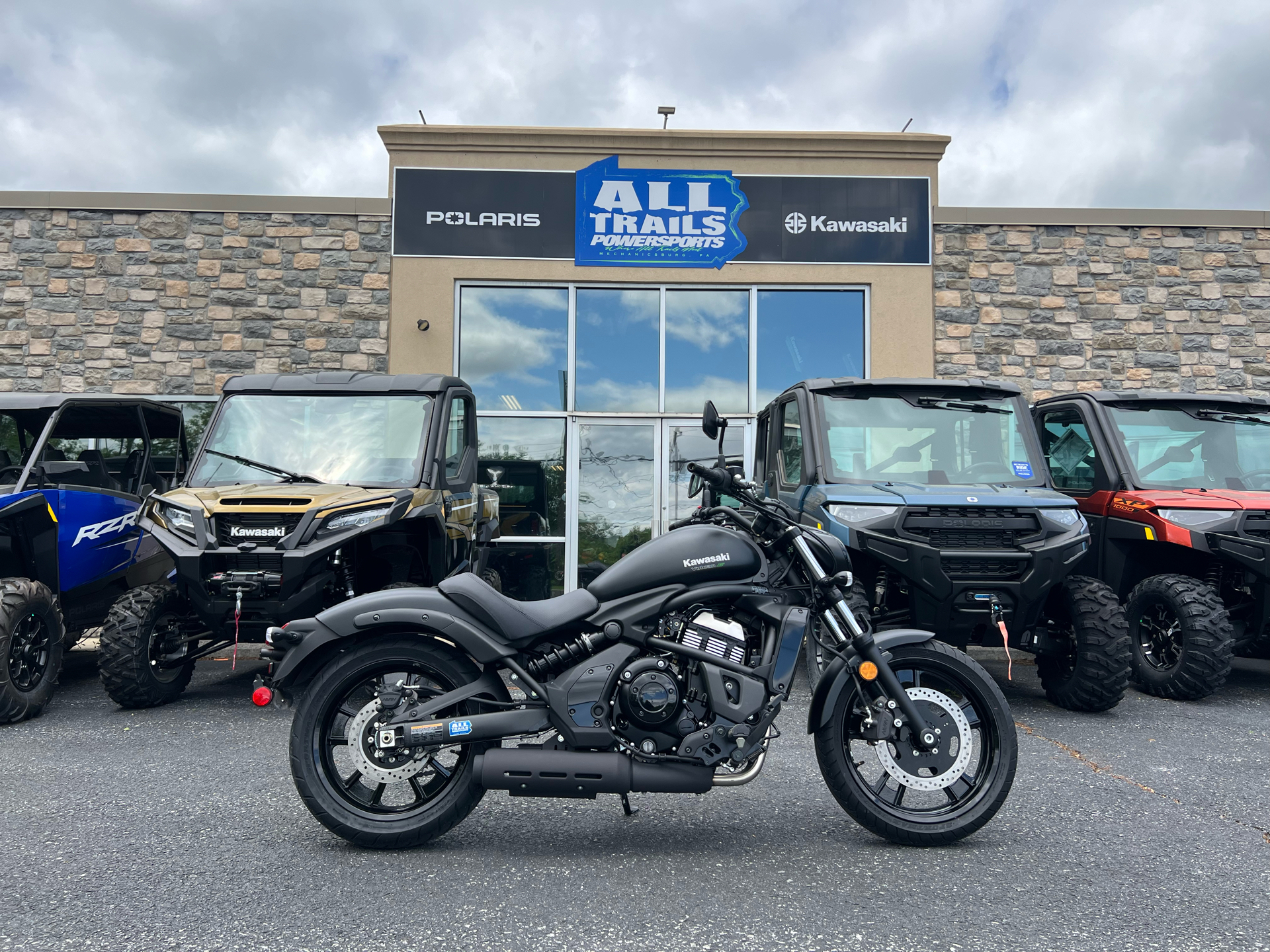 Picture of Kawasaki Ninja Owners Manual: Location of labels