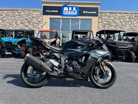 2026 Kawasaki Ninja ZX-6R — photo 1 of 19