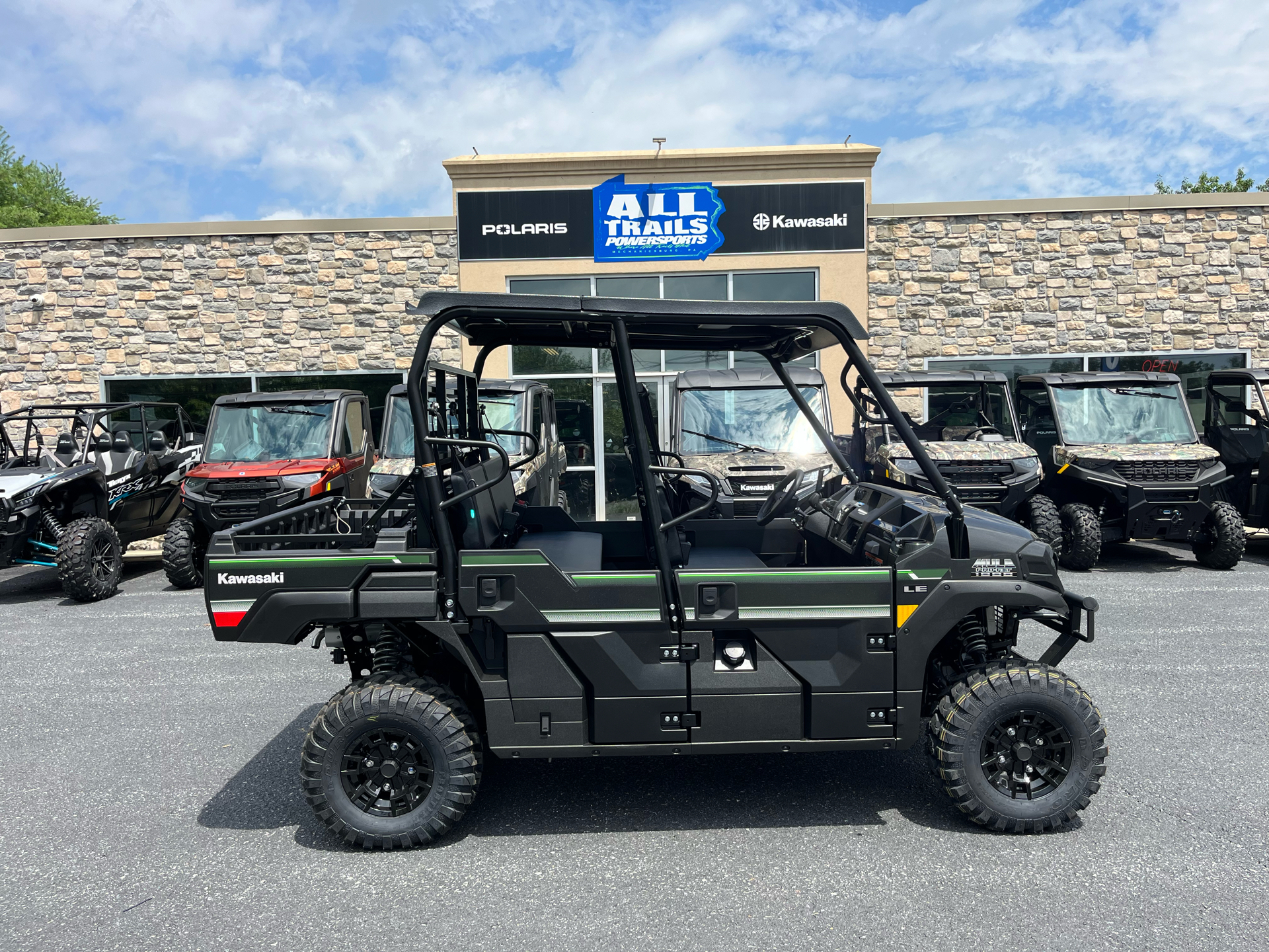New 2026 Kawasaki MULE PRO-FXT 1000 LE, Mechanicsburg PA | Specs
