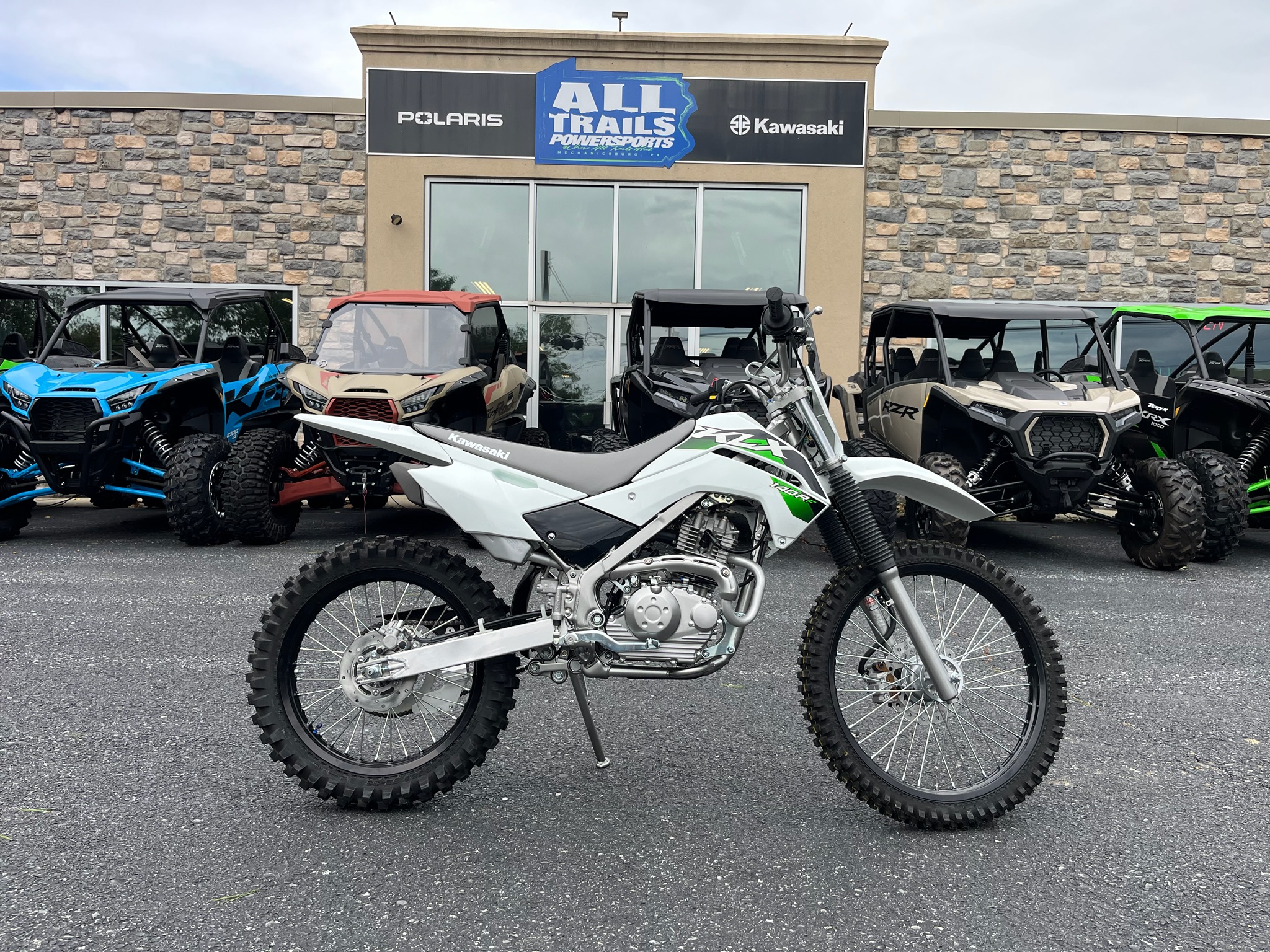 2026 Kawasaki KLX®140R F 1