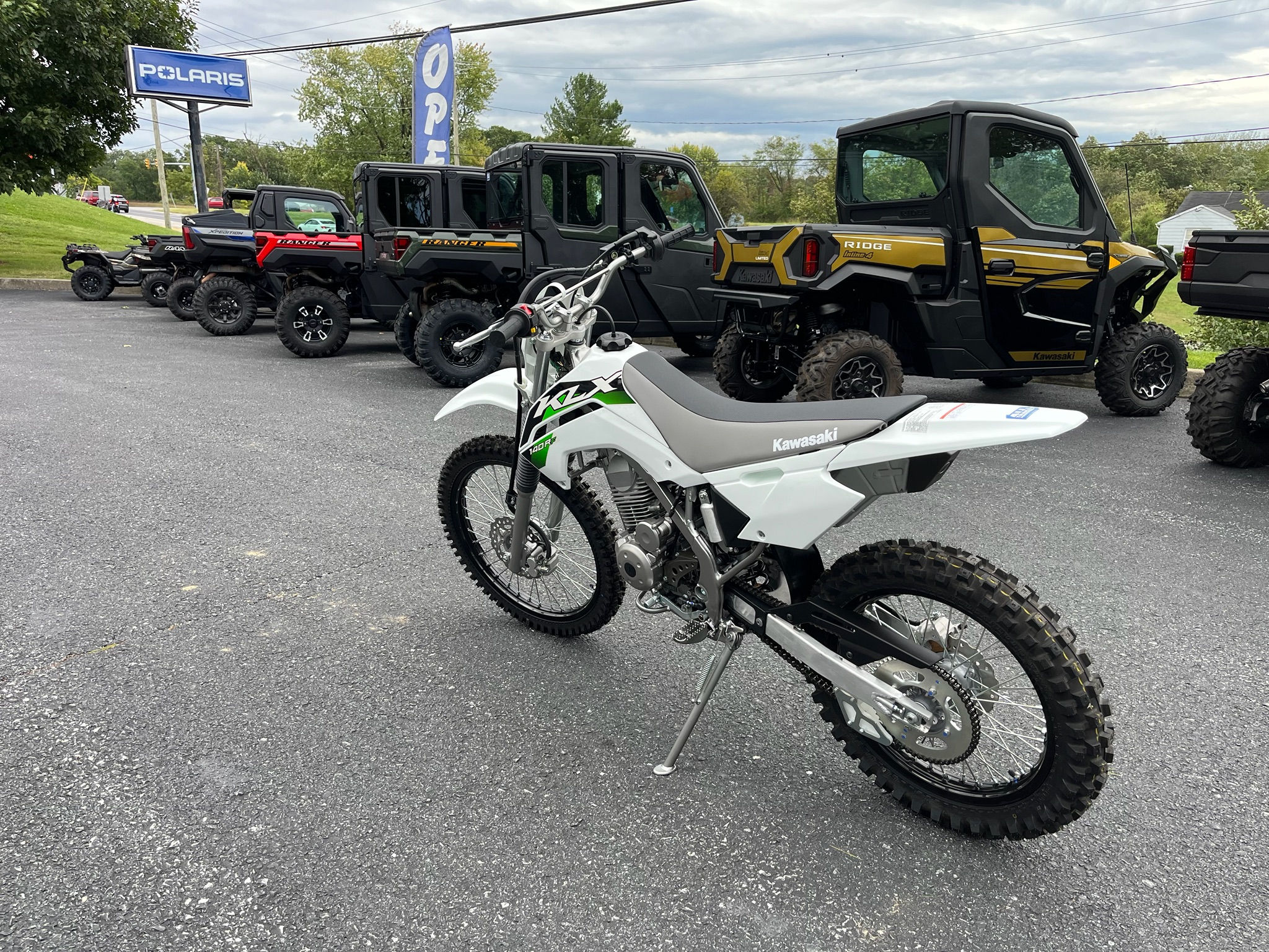 2026 Kawasaki KLX®140R F 6