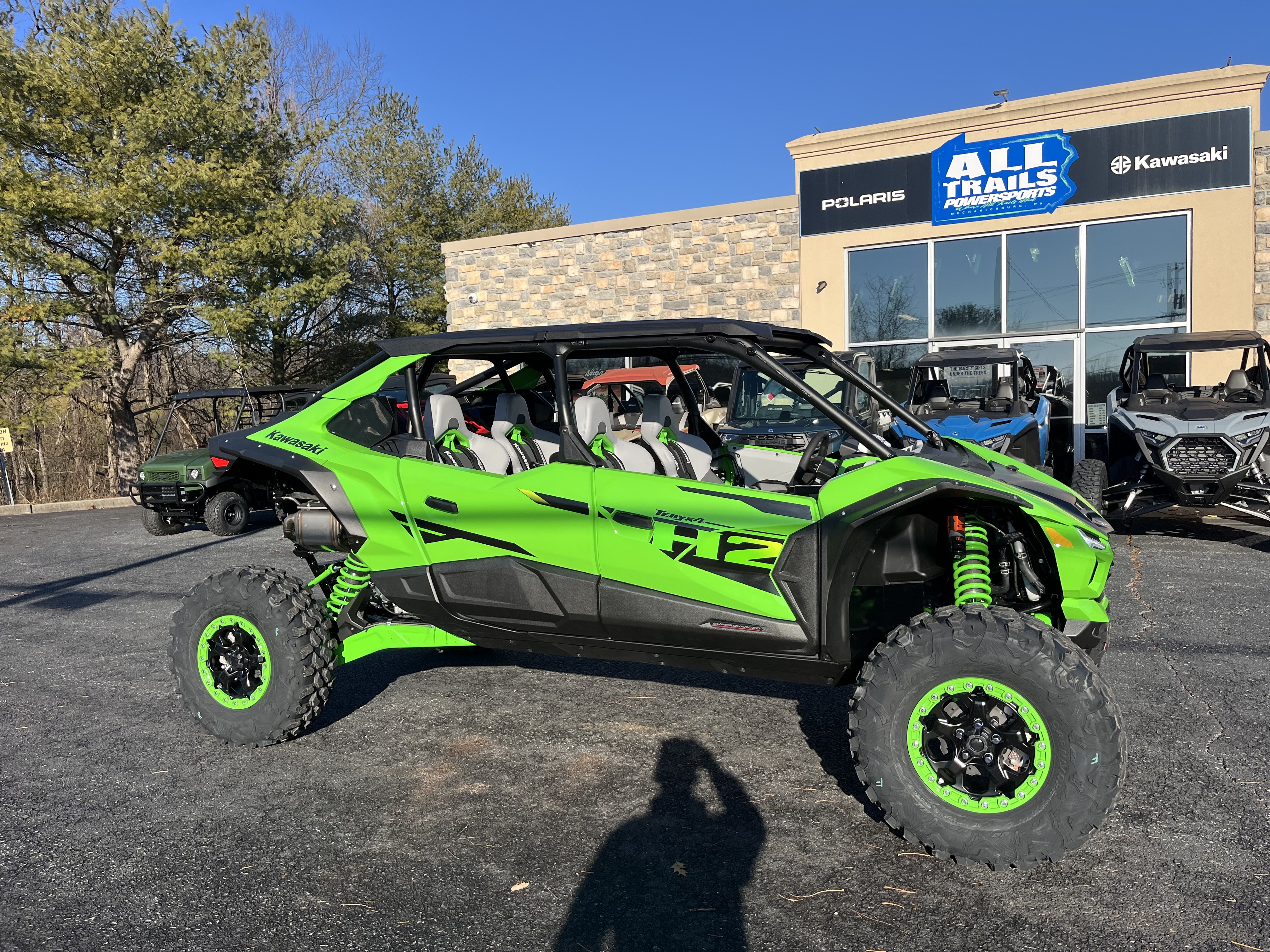 New 2026 Kawasaki Teryx®4 H2 Deluxe eS, Mechanicsburg PA | Specs