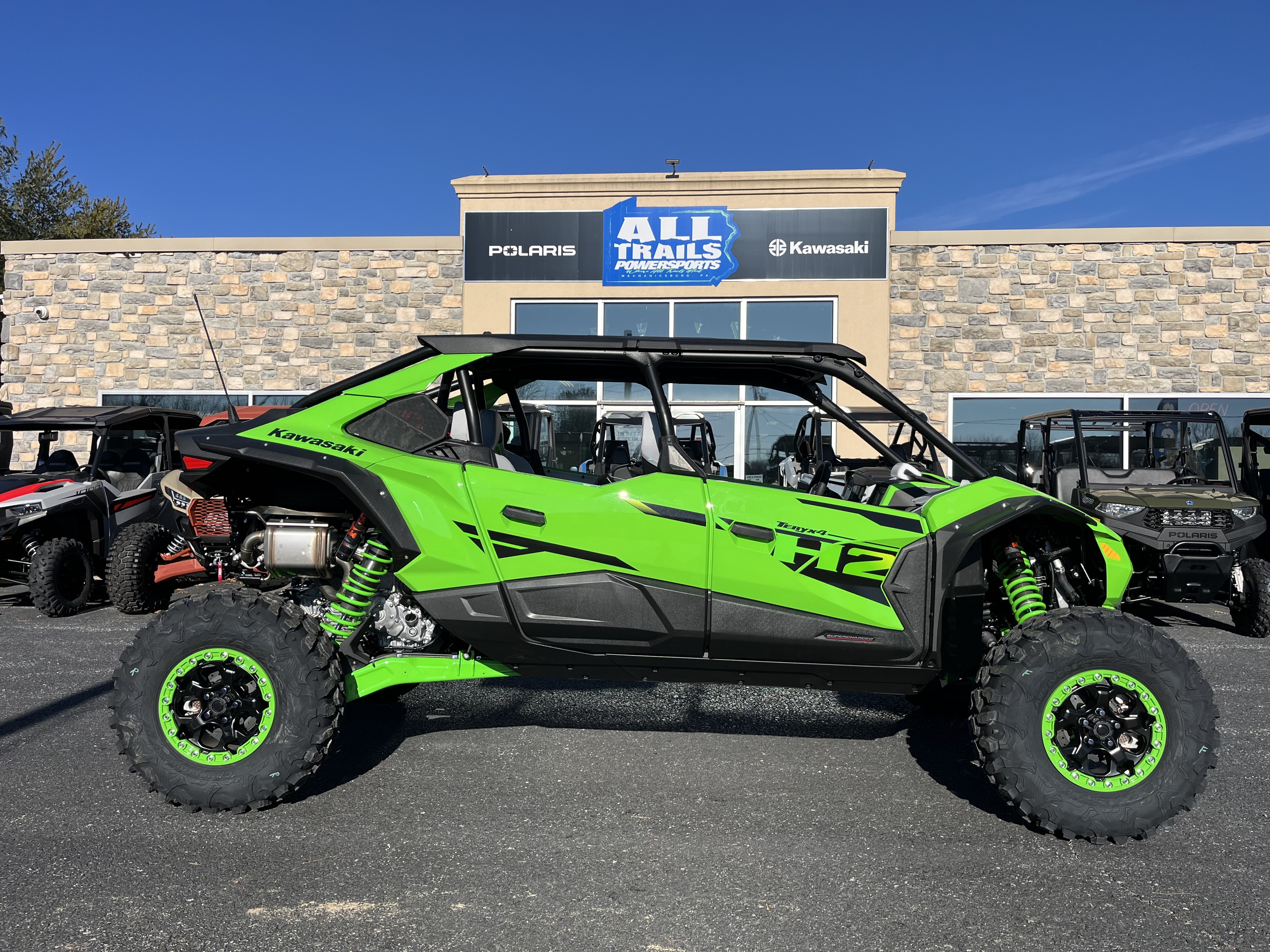 New 2026 Kawasaki Teryx®4 H2 Deluxe eS, Mechanicsburg PA | Specs