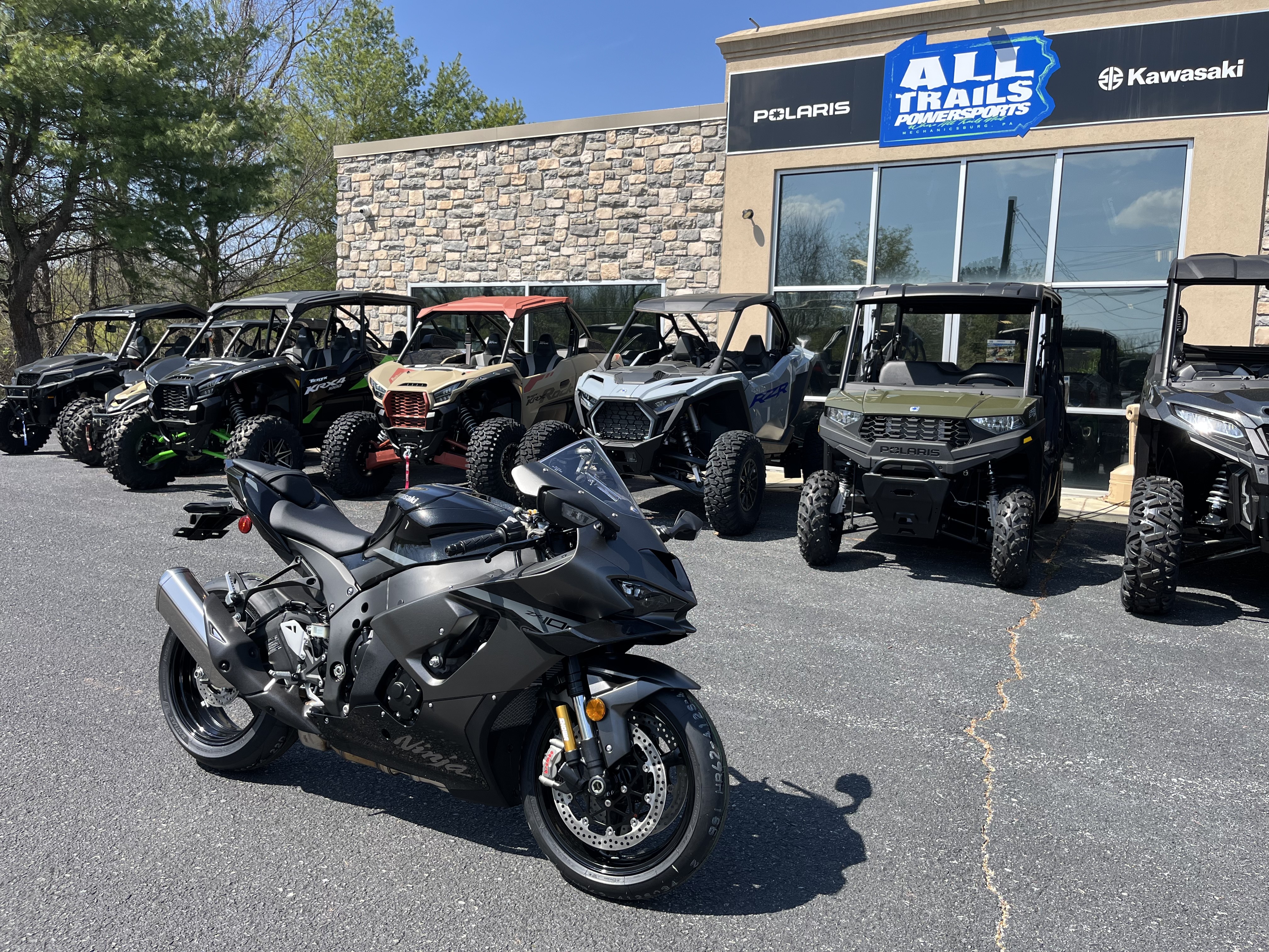 New 2026 Kawasaki Ninja® ZX™-10R ABS, Mechanicsburg PA | Specs