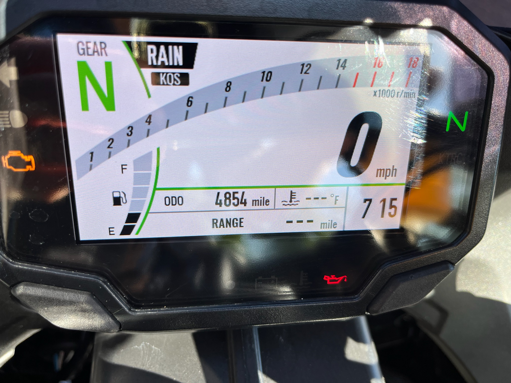 2025 Kawasaki Ninja® ZX-6R 10