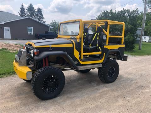 1978 Toyota FJ40 Land Cruiser — photo 1 of 8
