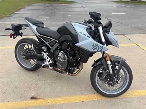 2024 Suzuki GSX-8S — photo 1 of 15
