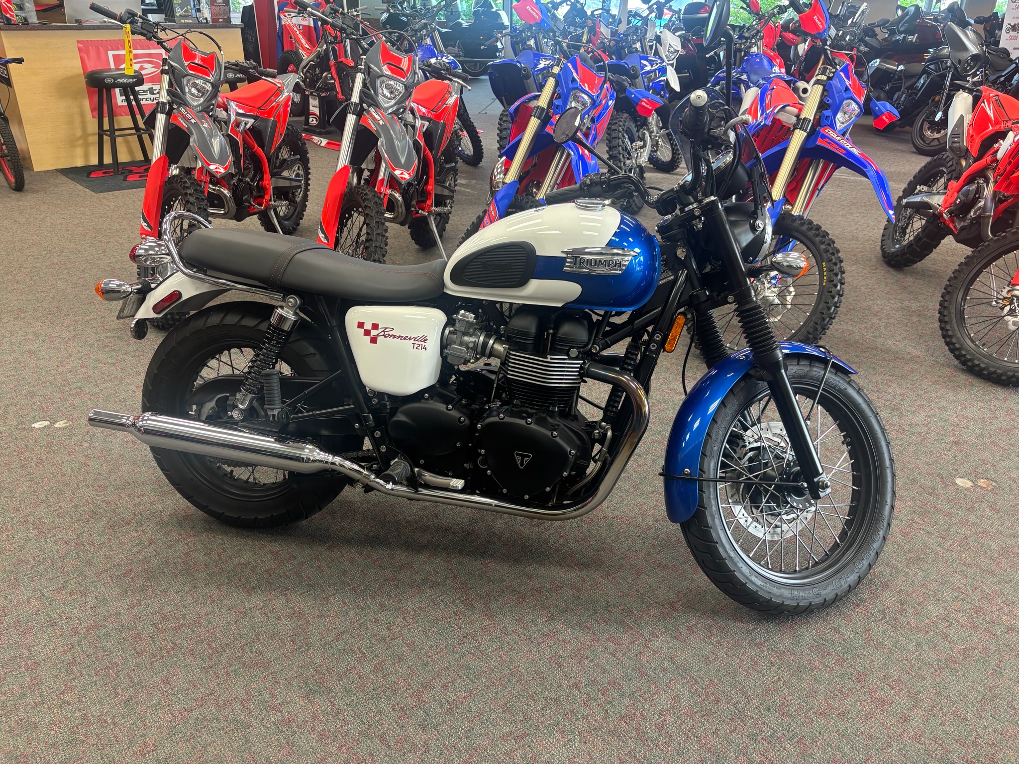 2015 Triumph Bonneville T214 for sale 1240610