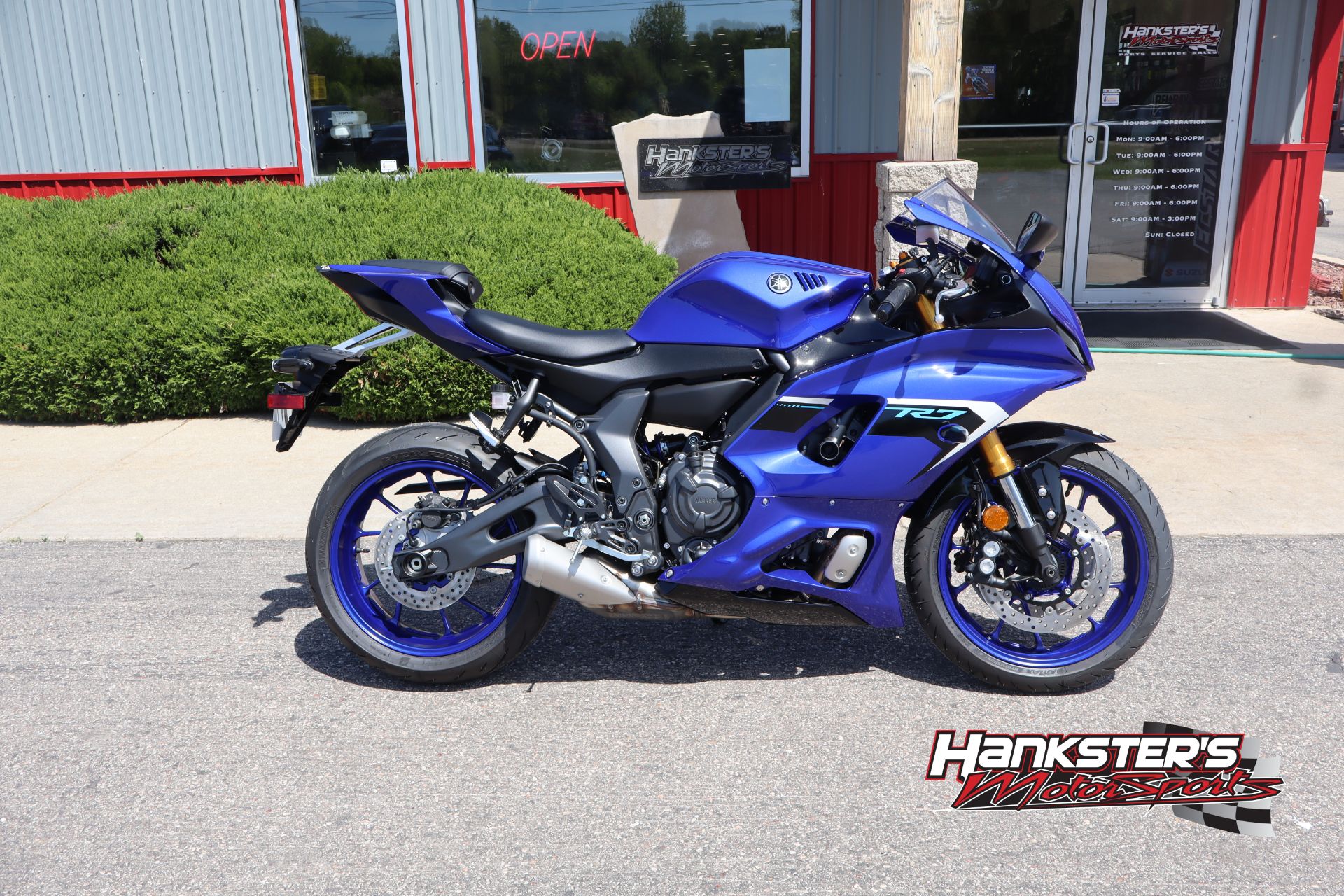 2025 Yamaha YZF-R7, photo 1