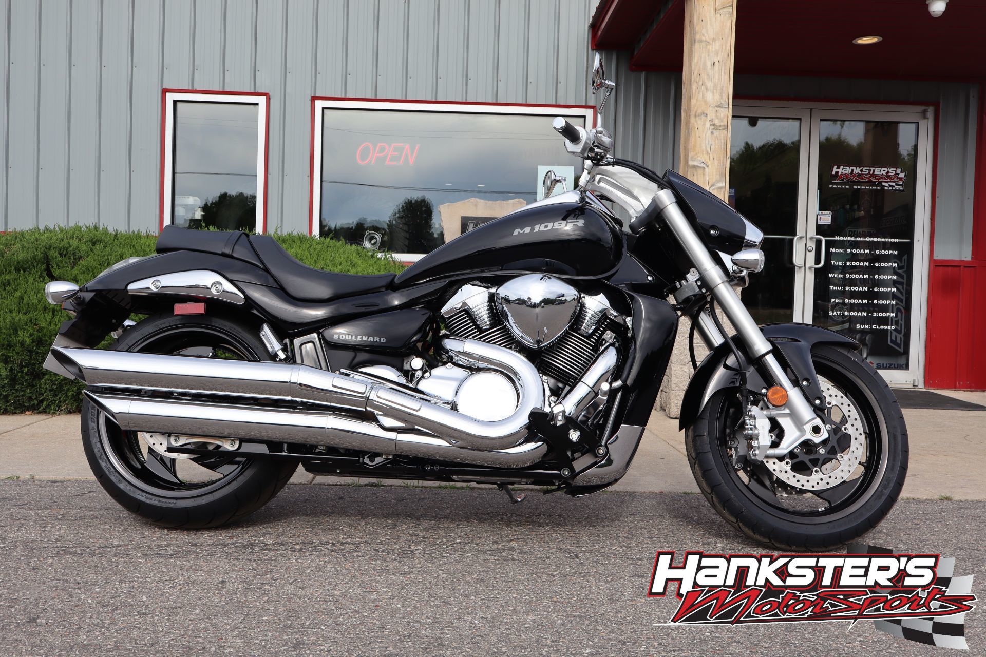 2025 Suzuki Boulevard M109R