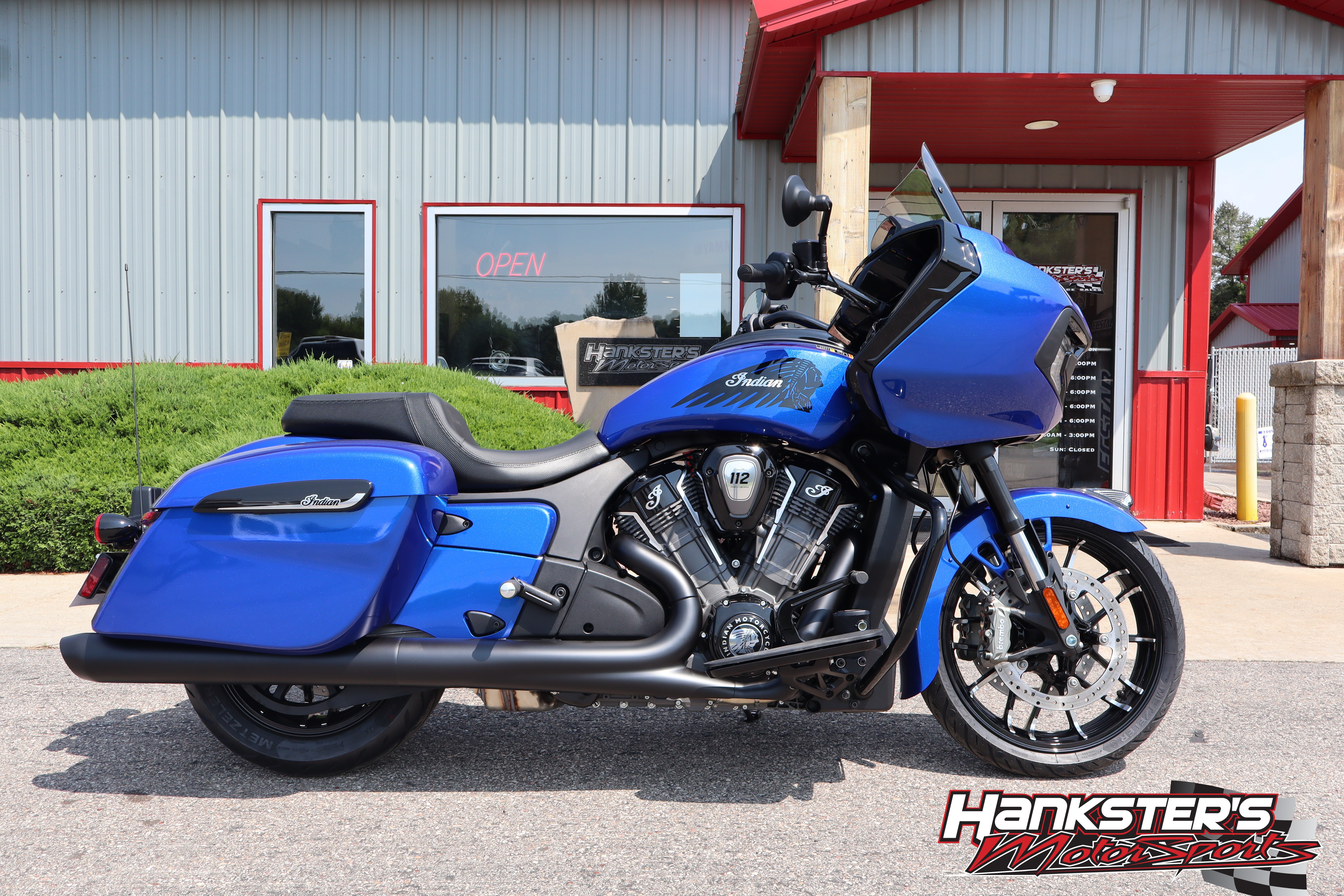 2026 Indian Motorcycle Challenger® Dark Horse® 112