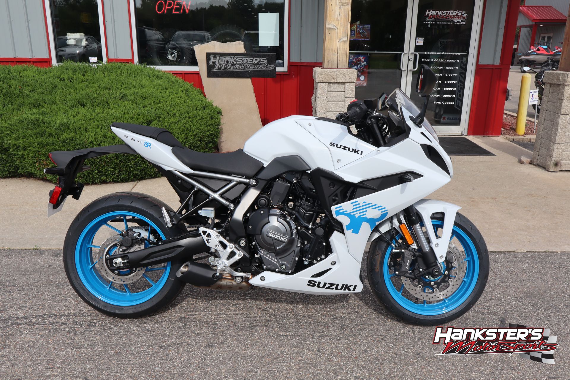 2026 Suzuki GSX-8R