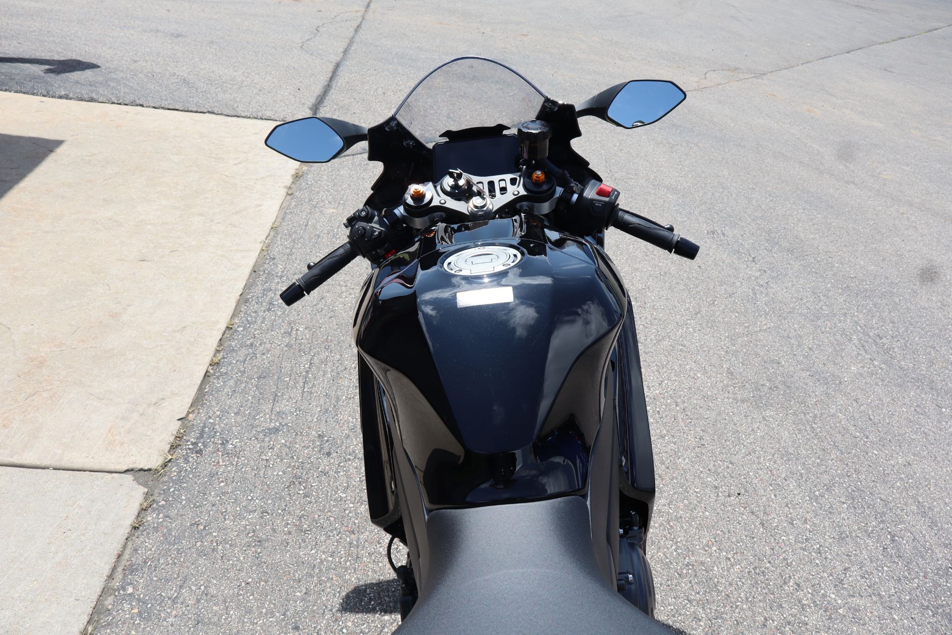 2026 Yamaha YZF-R7 12