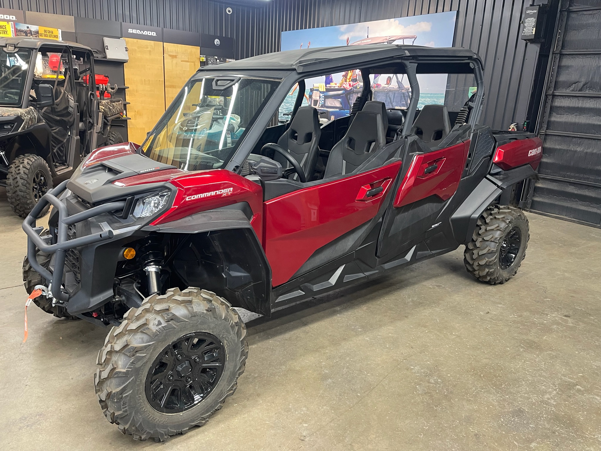 2024 Can-Am Commander MAX XT 1000R