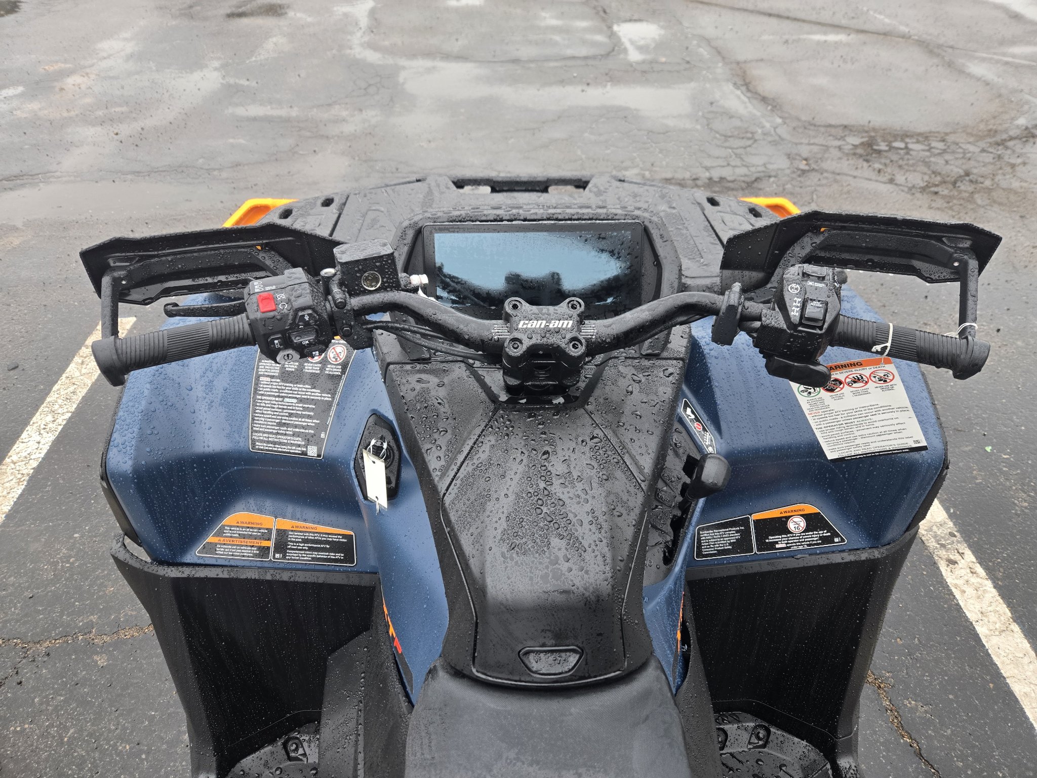 2027 Can-Am™ Outlander MAX XT-P 1000R Smart-Shox with 10.25 in. 5