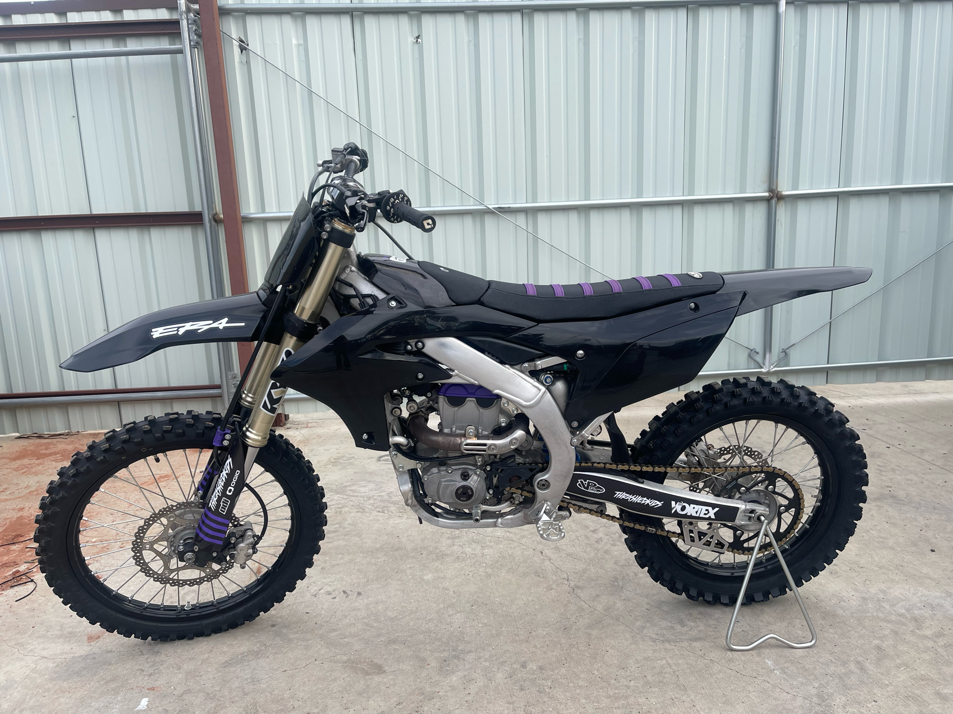 リヴァイ winner UNION ARENA② 2024 Yamaha YZ250 Anniversary White for sale in Espanola