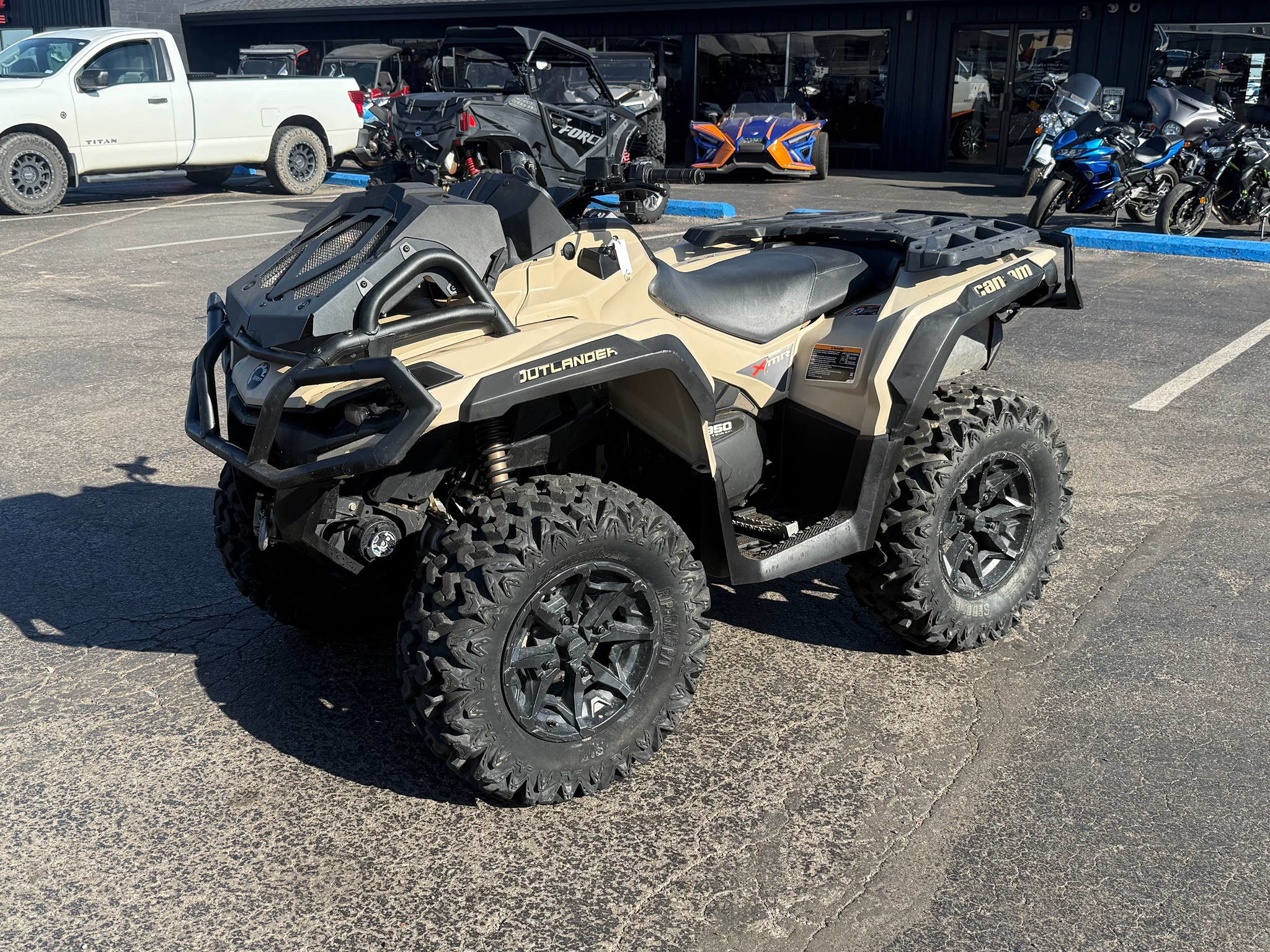 2023 Can-Am Outlander X MR 850