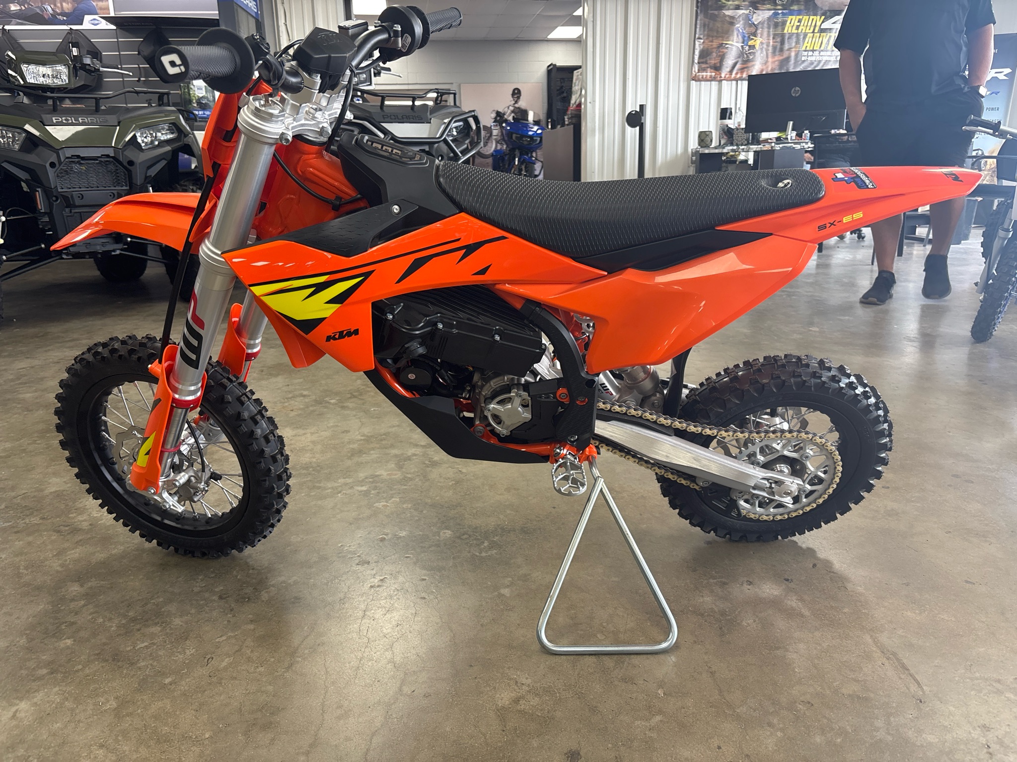 2027 KTM SX-E 5 3