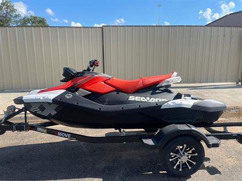 New 2025 Sea-Doo Spark Trixx for 3 + iBR and audio in option