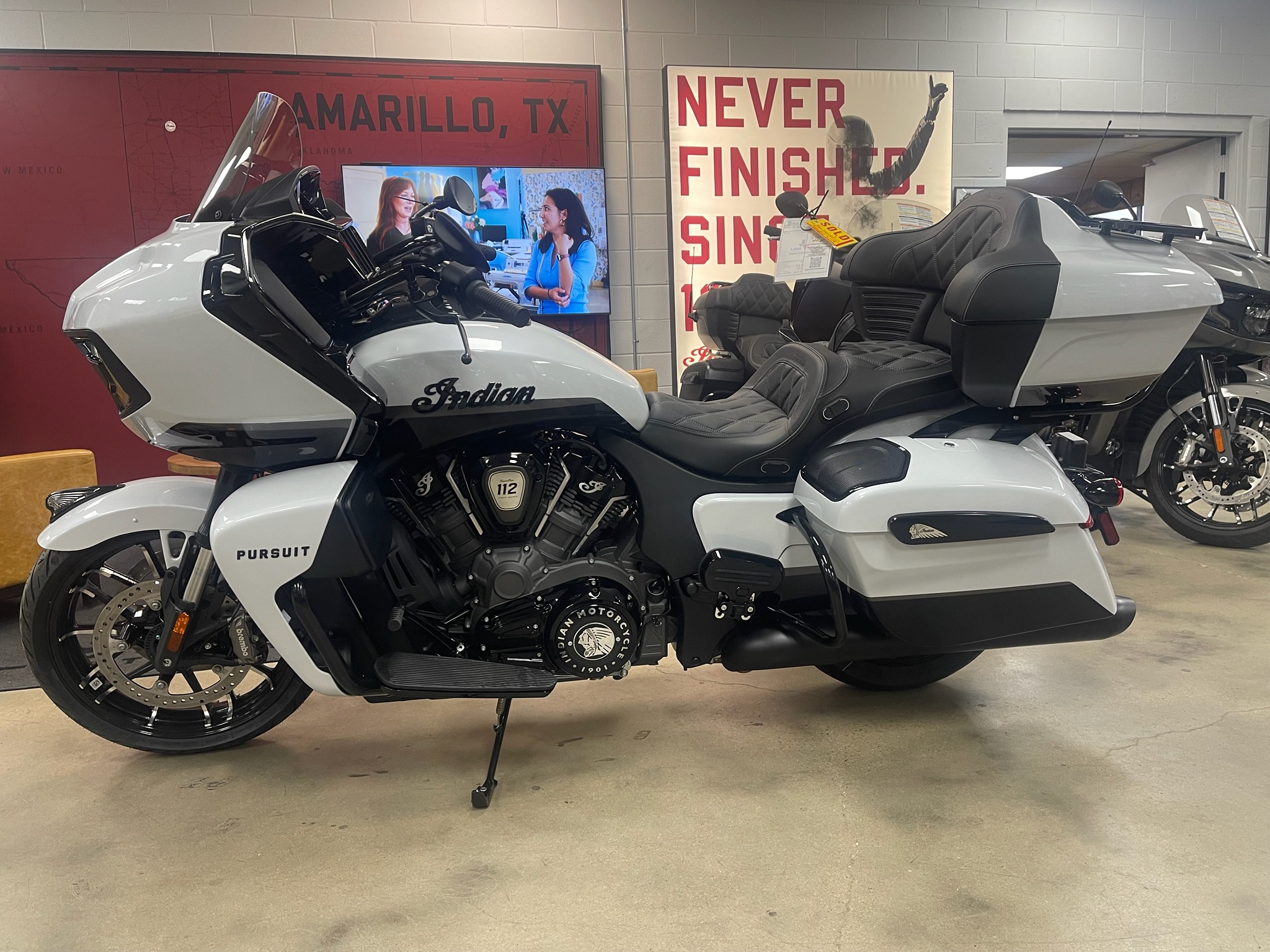 東洋　Indian motorcycle チマヨベスト　ターコイズ　チマヨ New 2026 Indian Motorcycle Pursuit® Dark Horse® with 112 and
