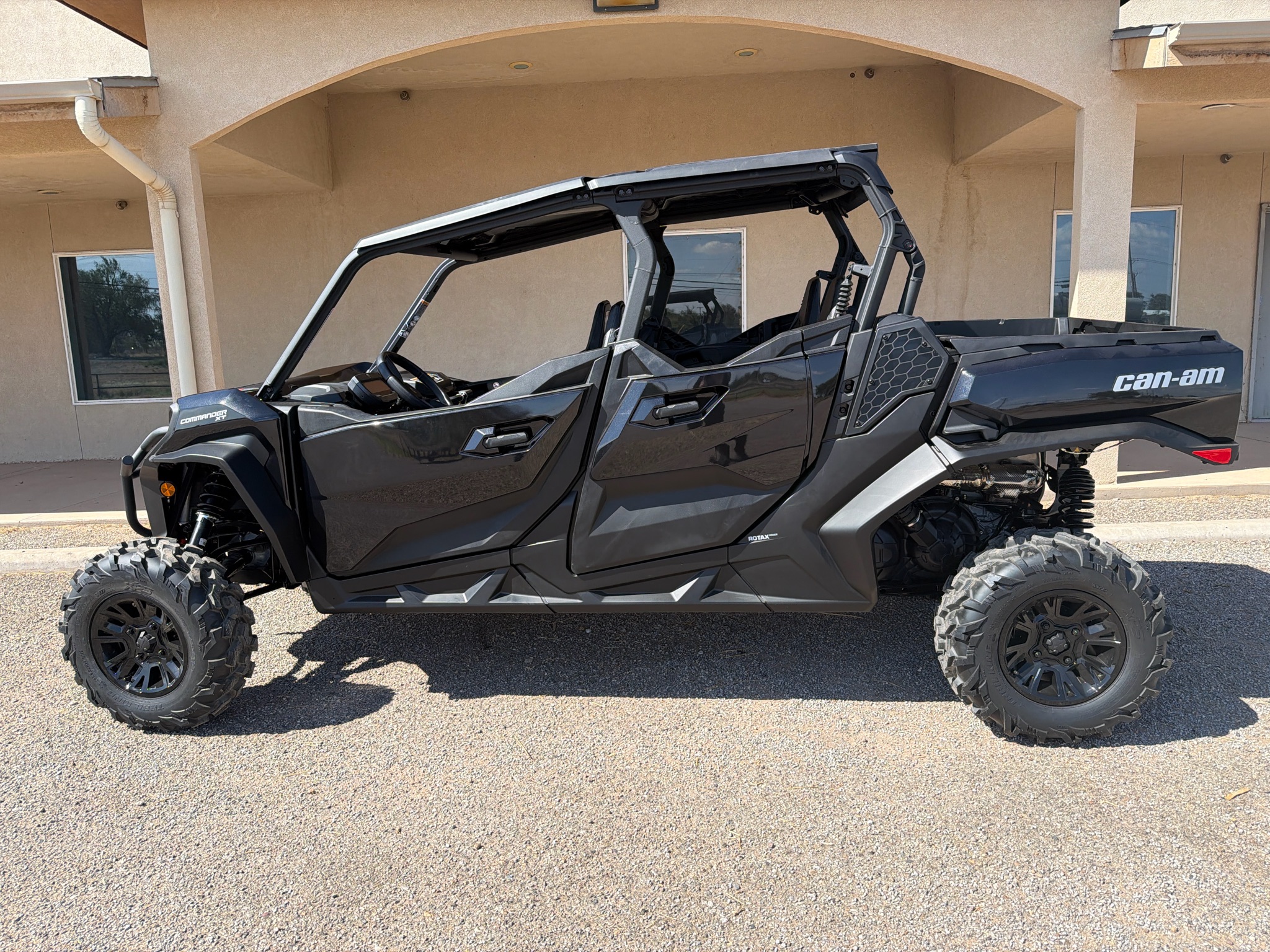 2026 Can-Am Commander MAX XT 1000R