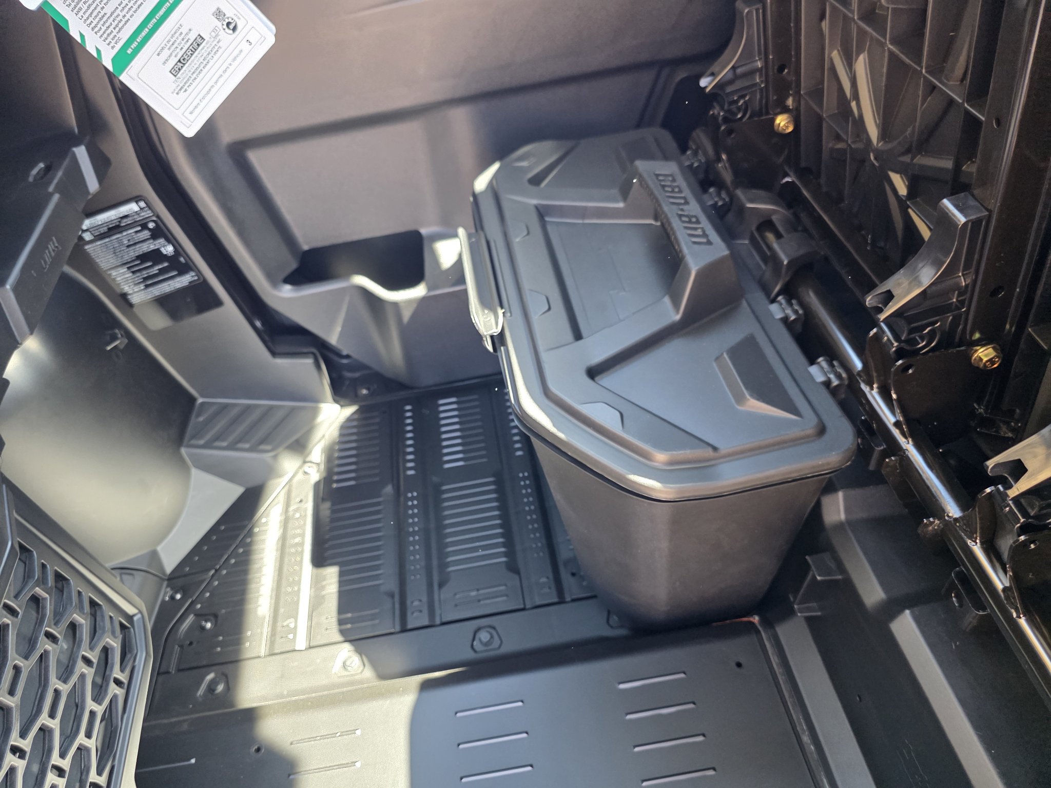 2026 Can-Am™ Defender XT CAB HD11 7