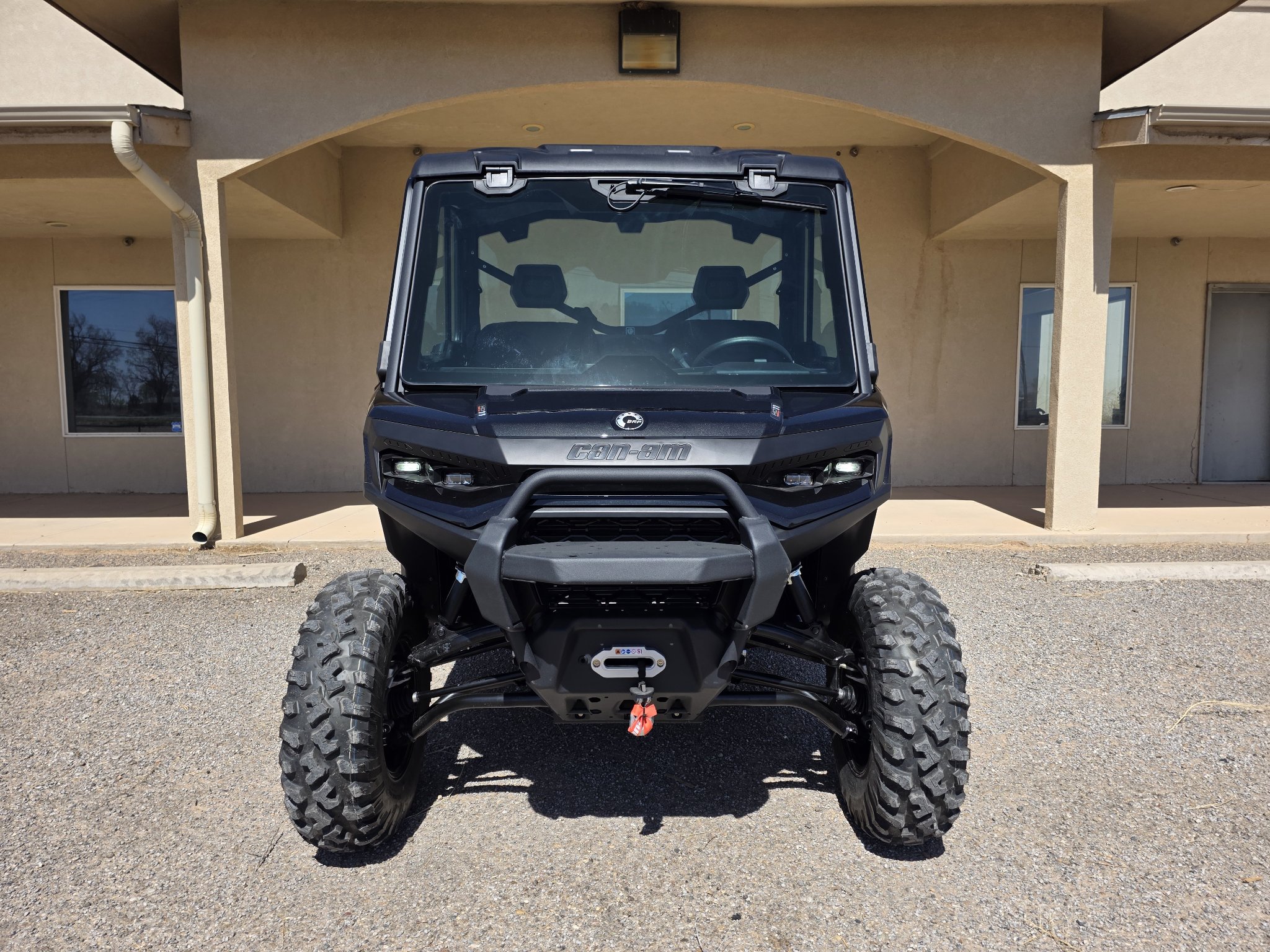 2026 Can-Am™ Defender XT CAB HD11 3