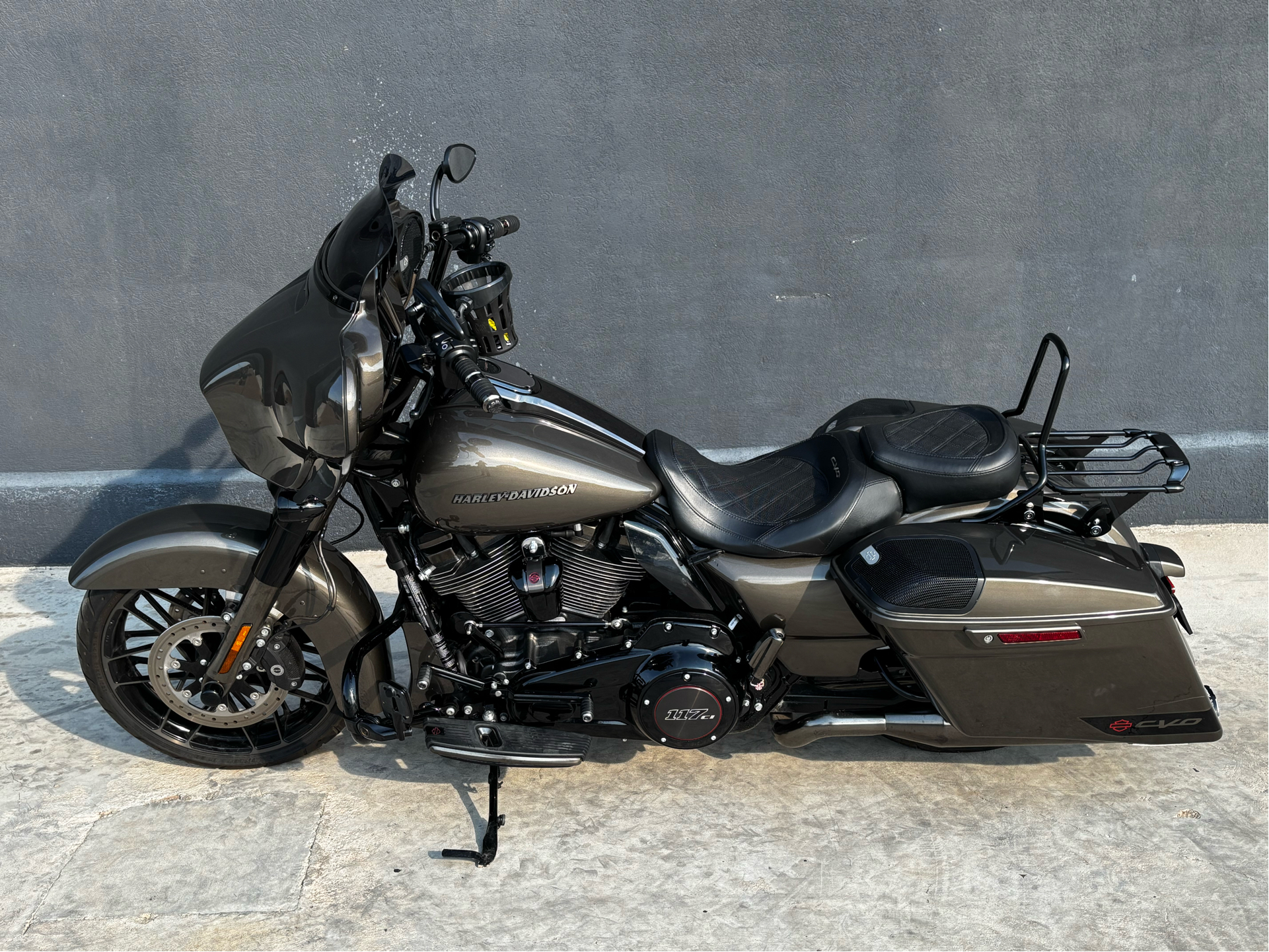 Used 2021 Harley-Davidson CVO™ Street Glide®, Abilene TX Specs