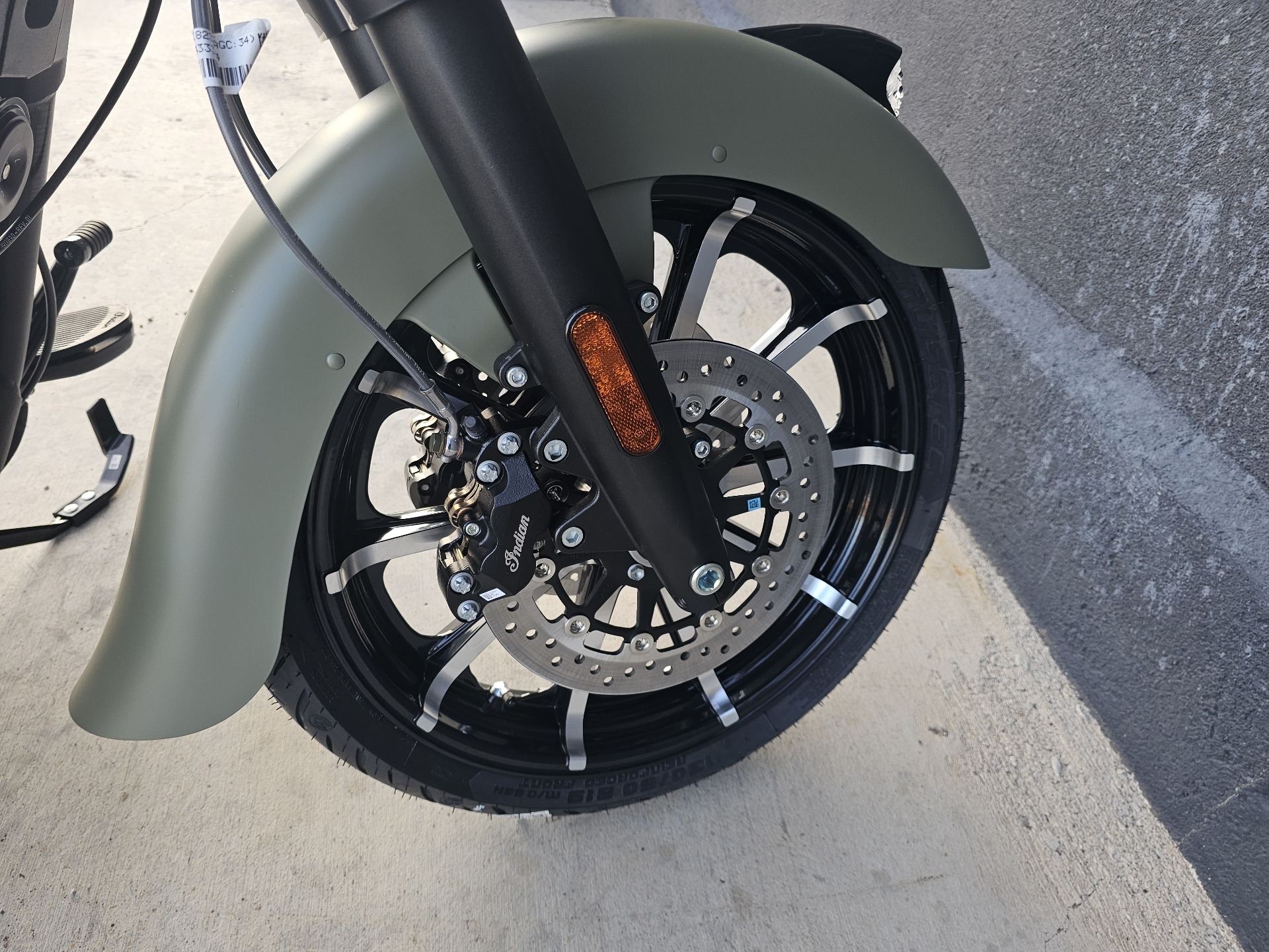 『HAKU LIN AR BLACK×BROWN』 New 2025 Indian Motorcycle Challenger® Dark Horse® 112 with