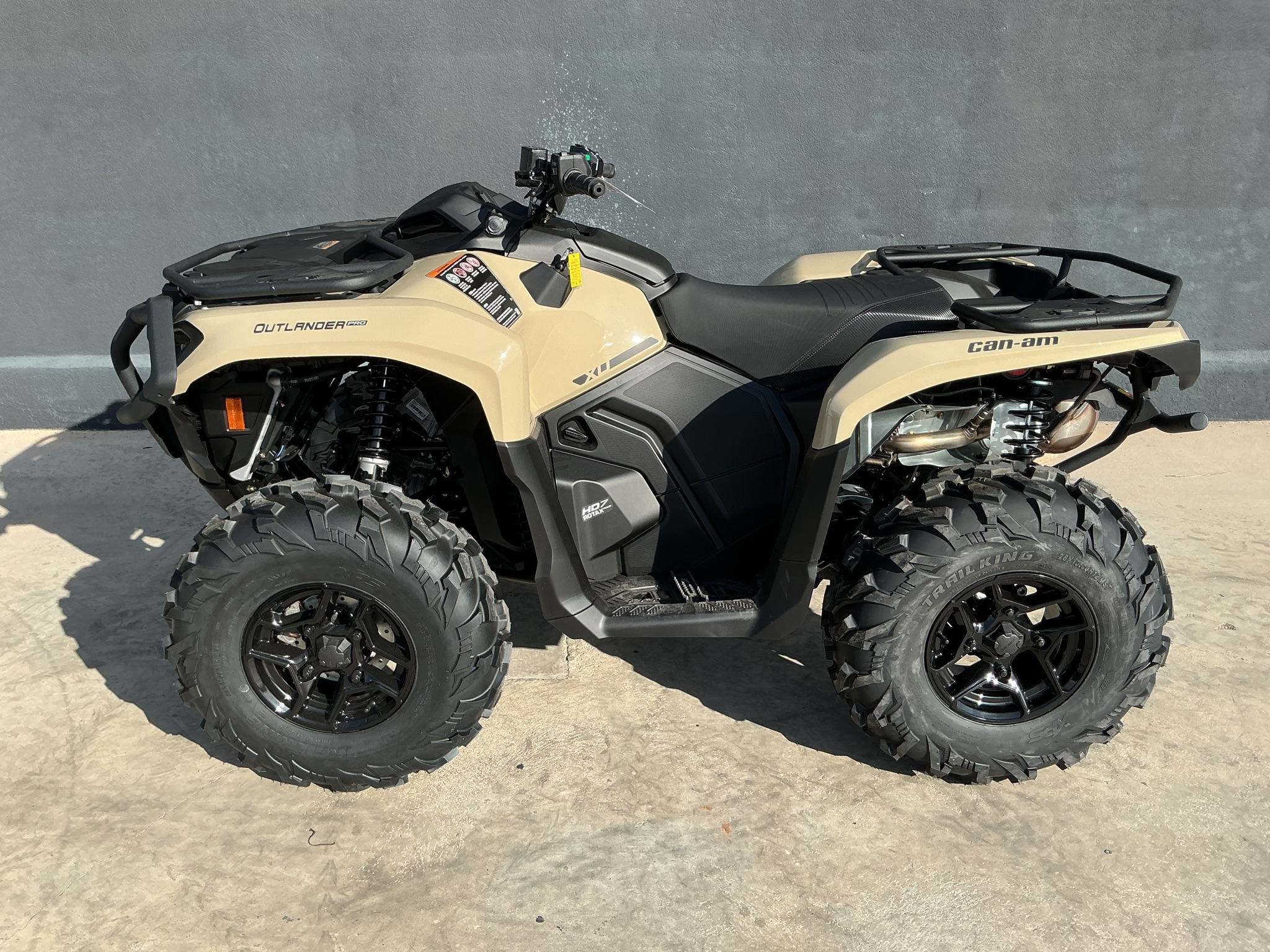 2026 Can-Am Outlander PRO XU HD7