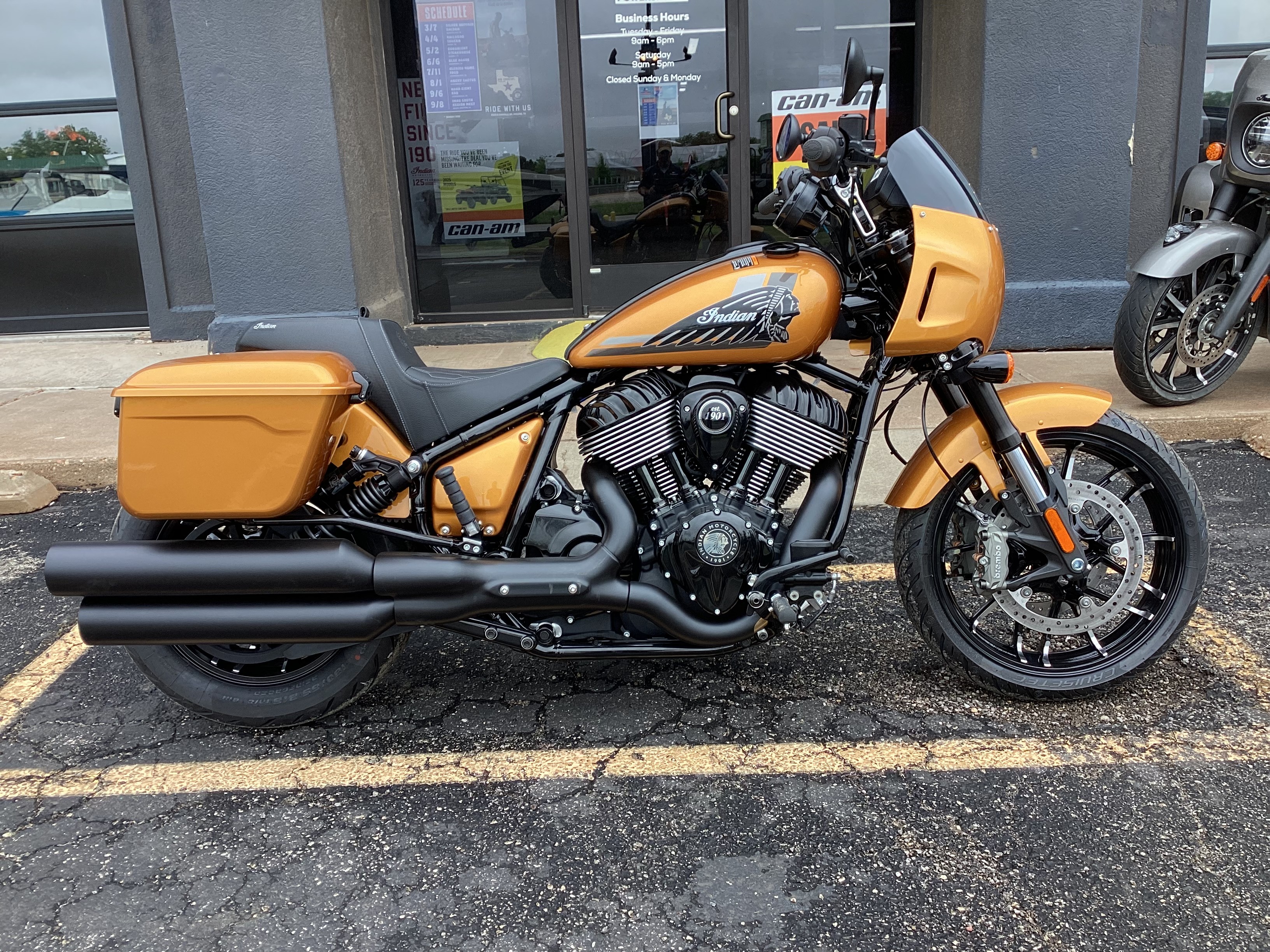Indian motorcycle チマヨジャケット ネイティブ柄 サイズM New 2026 Indian Motorcycle Sport Chief RT, Clovis NM | Specs