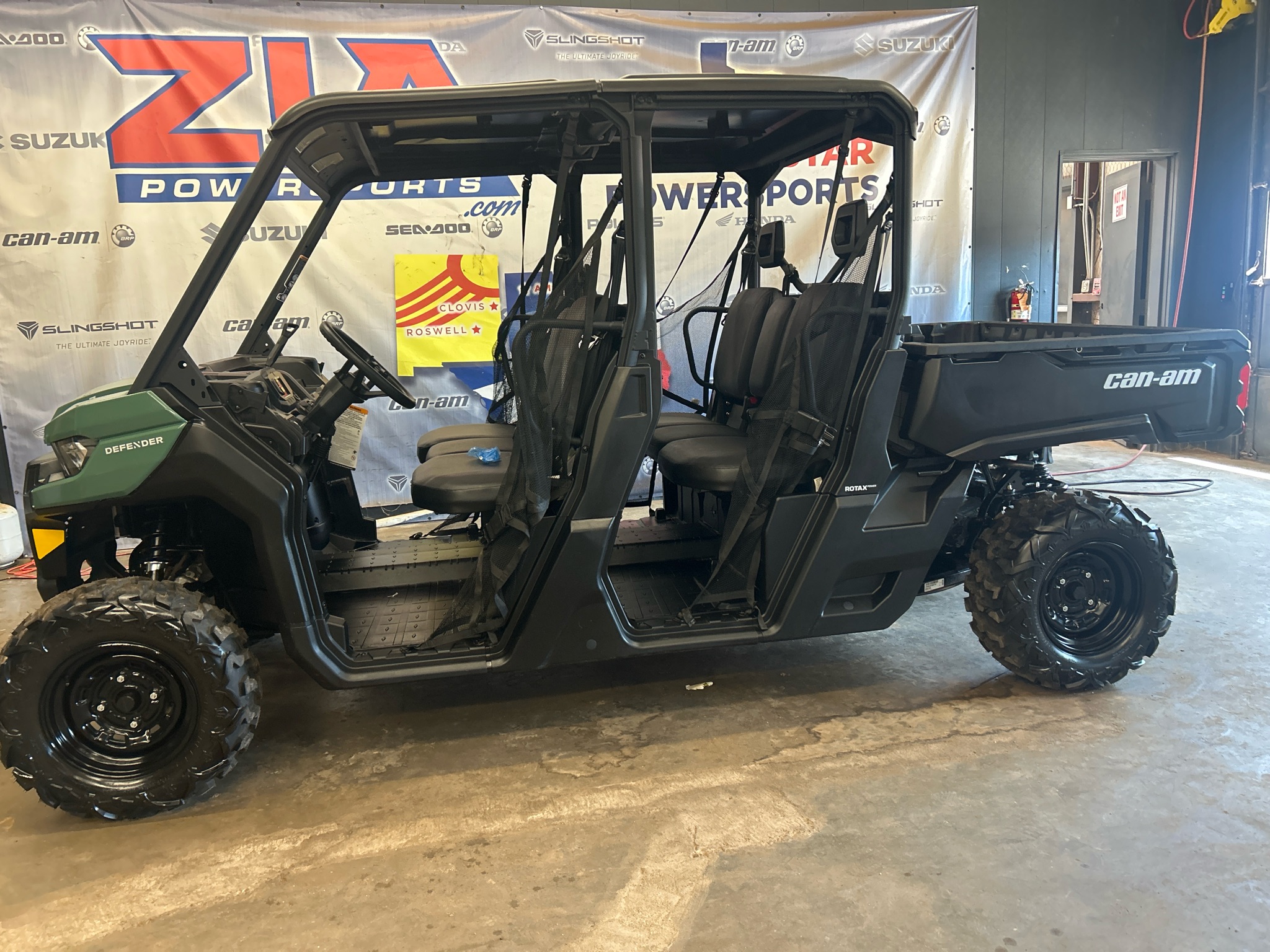 2026 Can-Am Defender MAX HD7