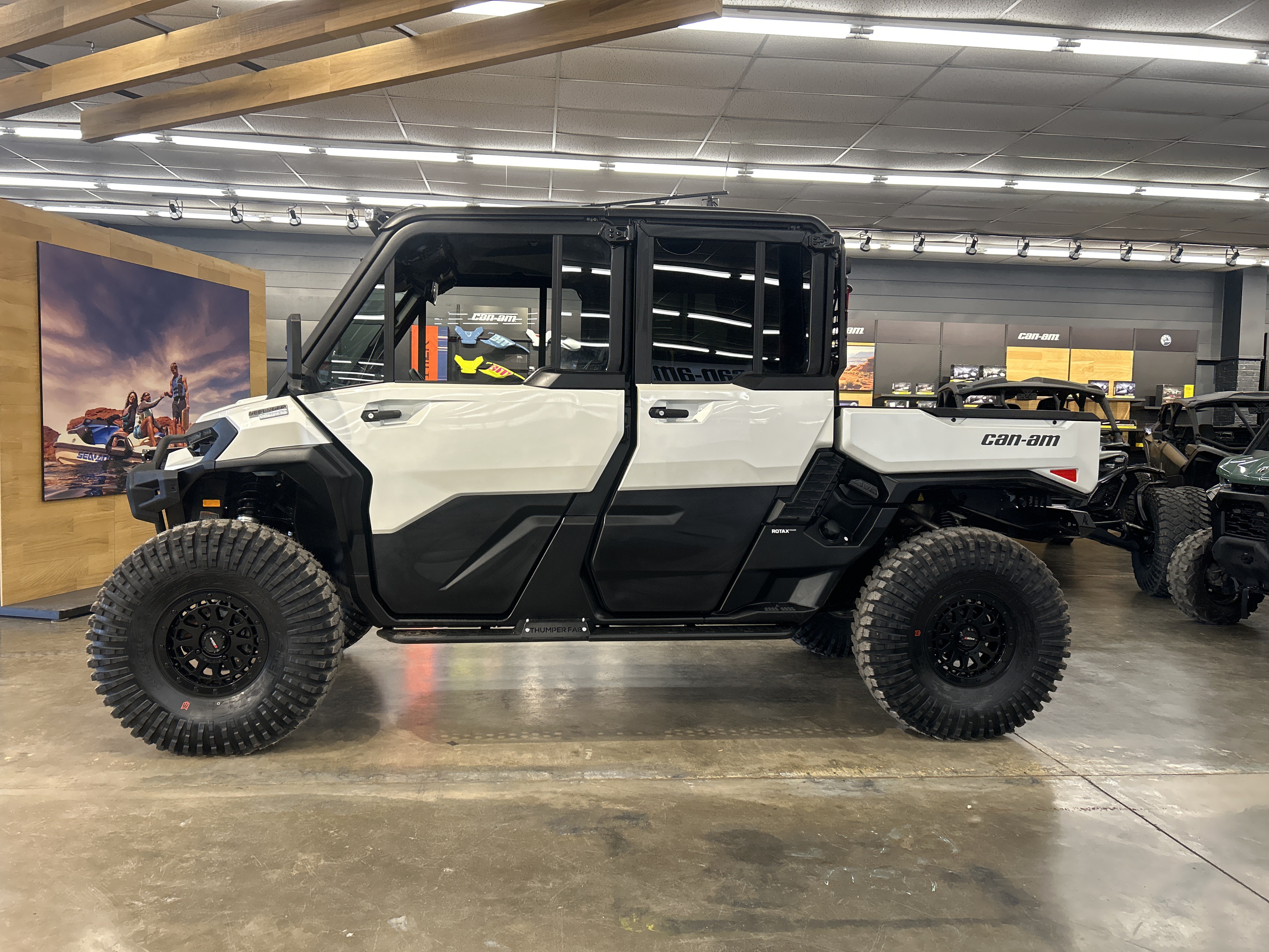 2026 Can-Am Defender MAX Limited HD11
