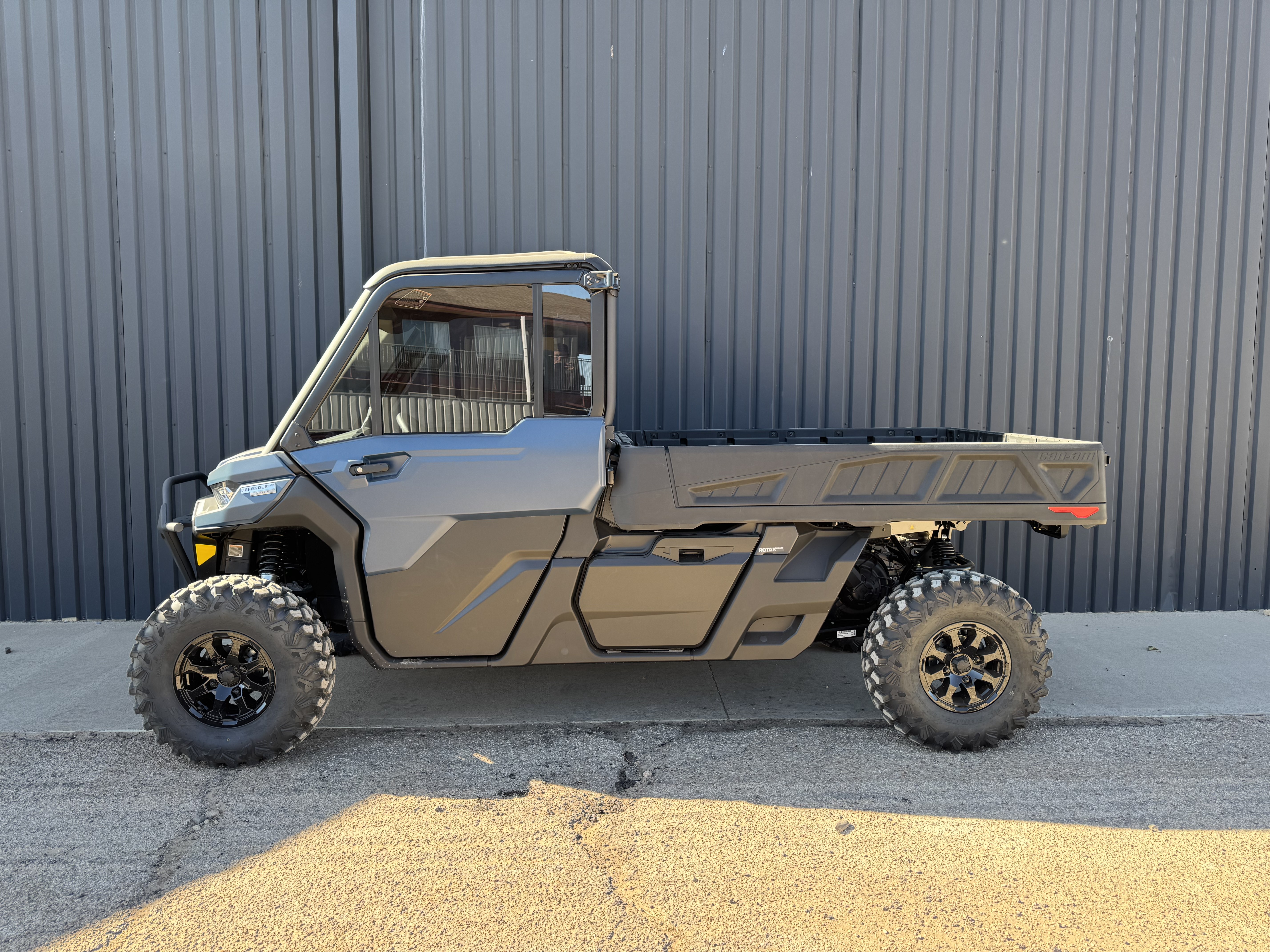 2026 Can-Am Defender PRO Limited