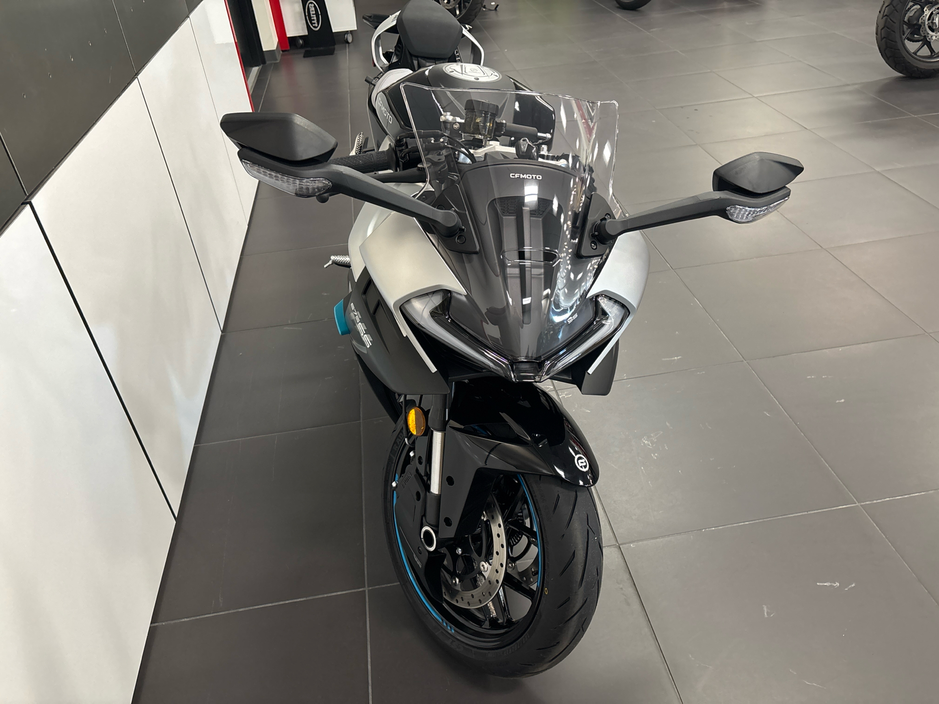 2026 CFMOTO 675SS | New Motorcycle For Sale | De Pere, Wisconsin