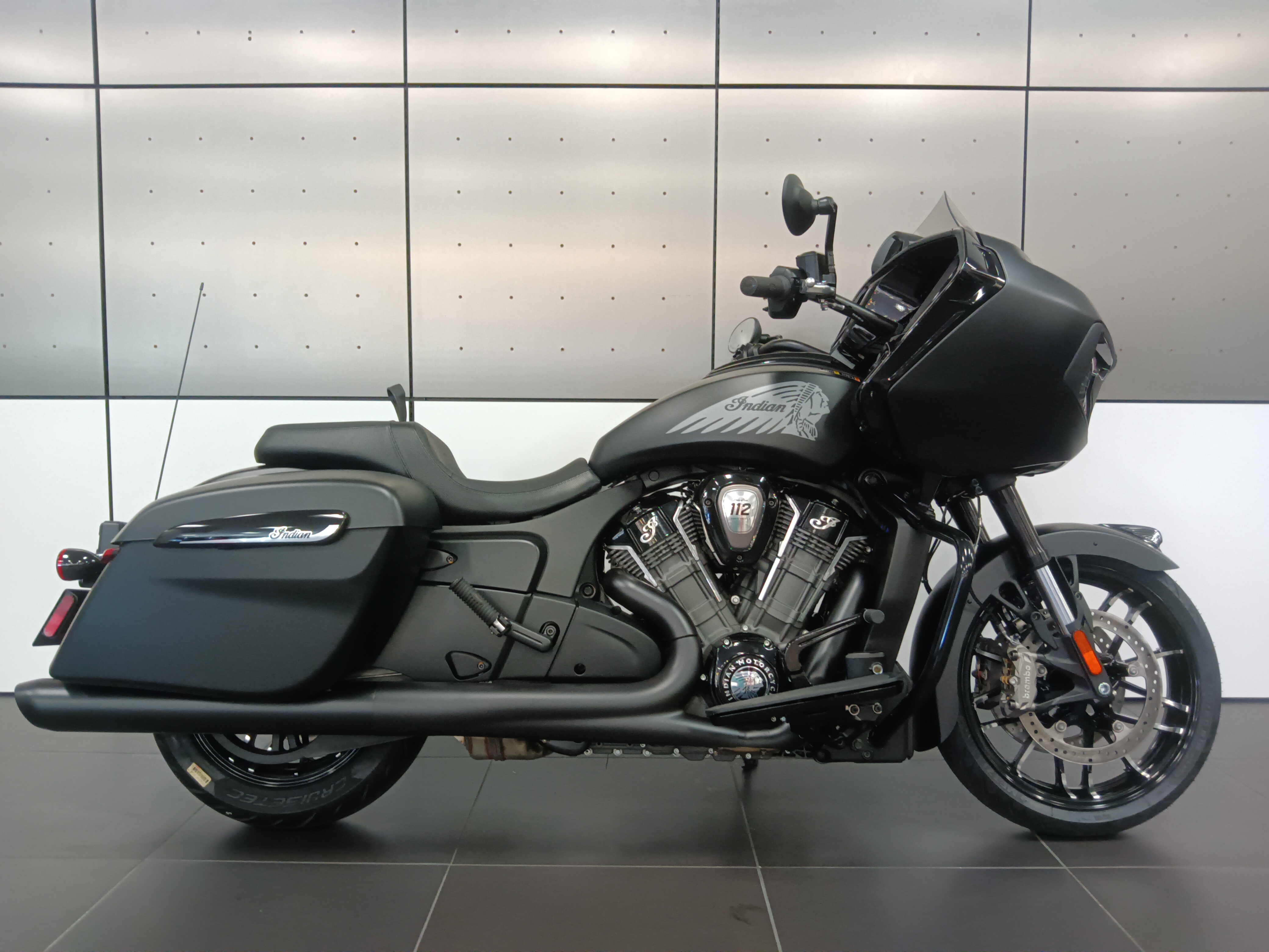 エルセット 2025 Indian Motorcycle Challenger® Dark Horse® 112 | New