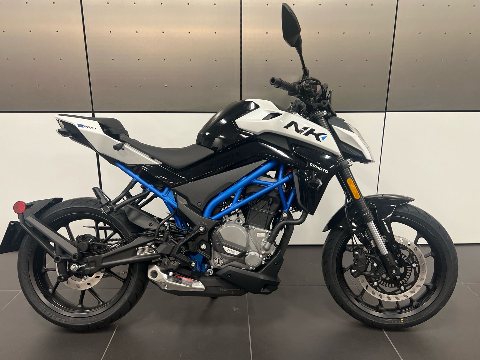 2025  300NK for sale 1108377
