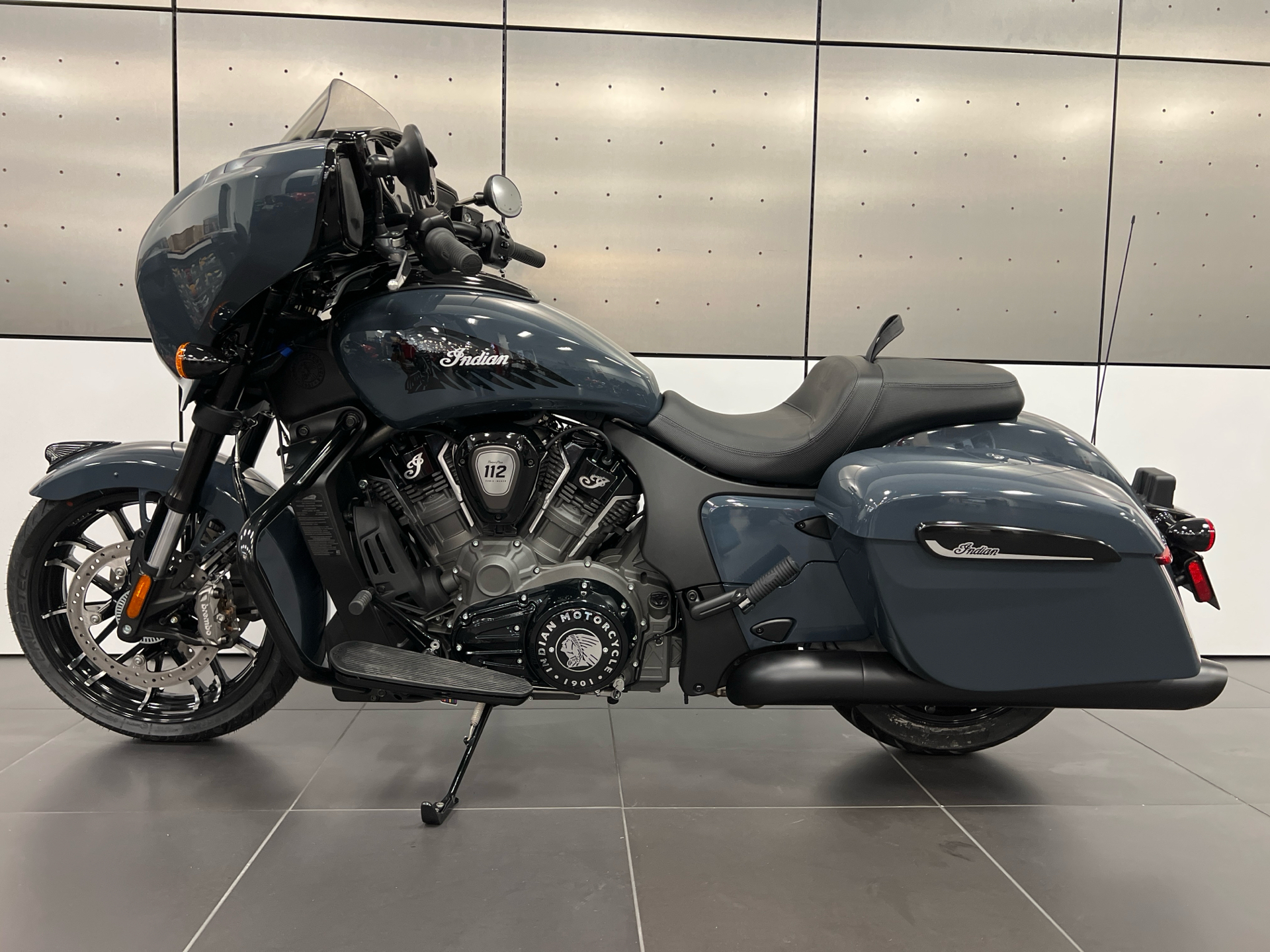 2025 Indian Motorcycle Chieftain® PowerPlus Dark Horse with